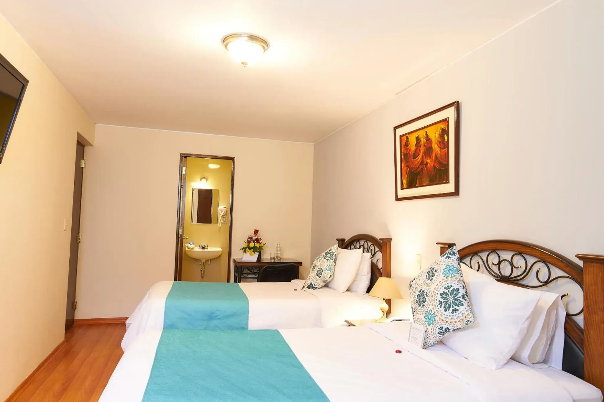 Twin Room in Hotel Los Tambos Colonial Twin Room in Hotel Los Tambos Colonial