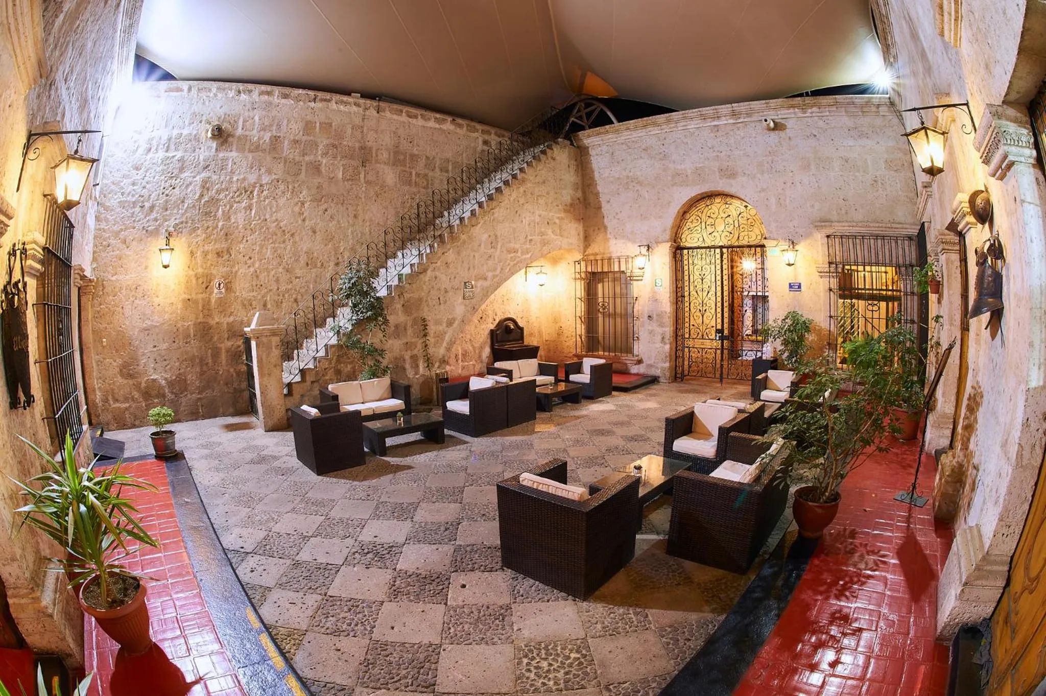 Lobby or reception in Hotel Los Tambos Colonial