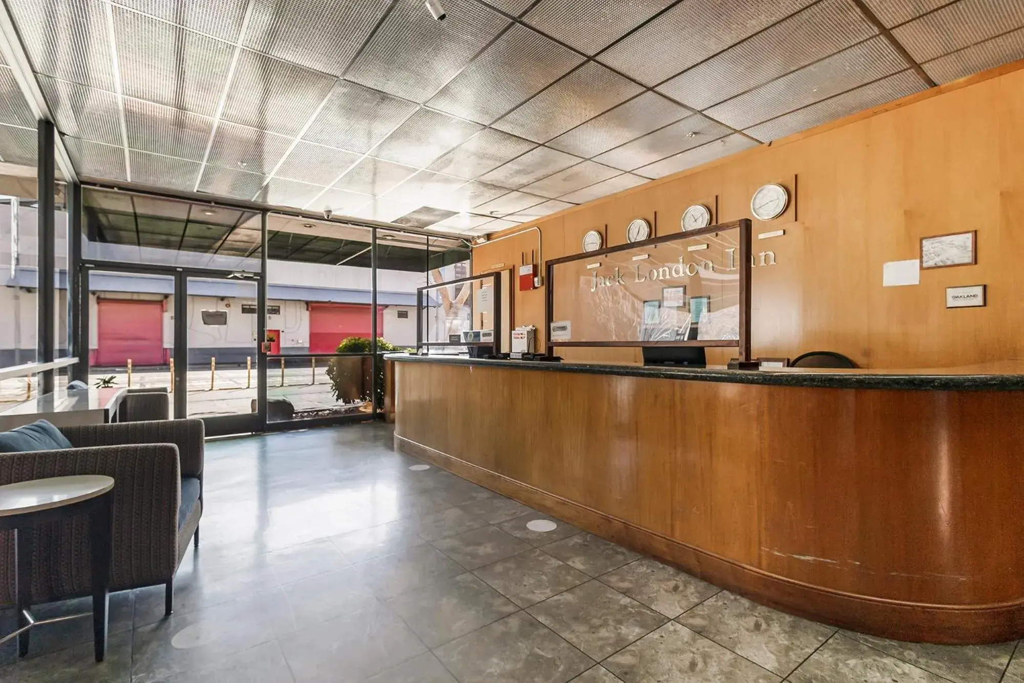 Lobby or reception in Jack London Inn Lobby or reception in Jack London Inn