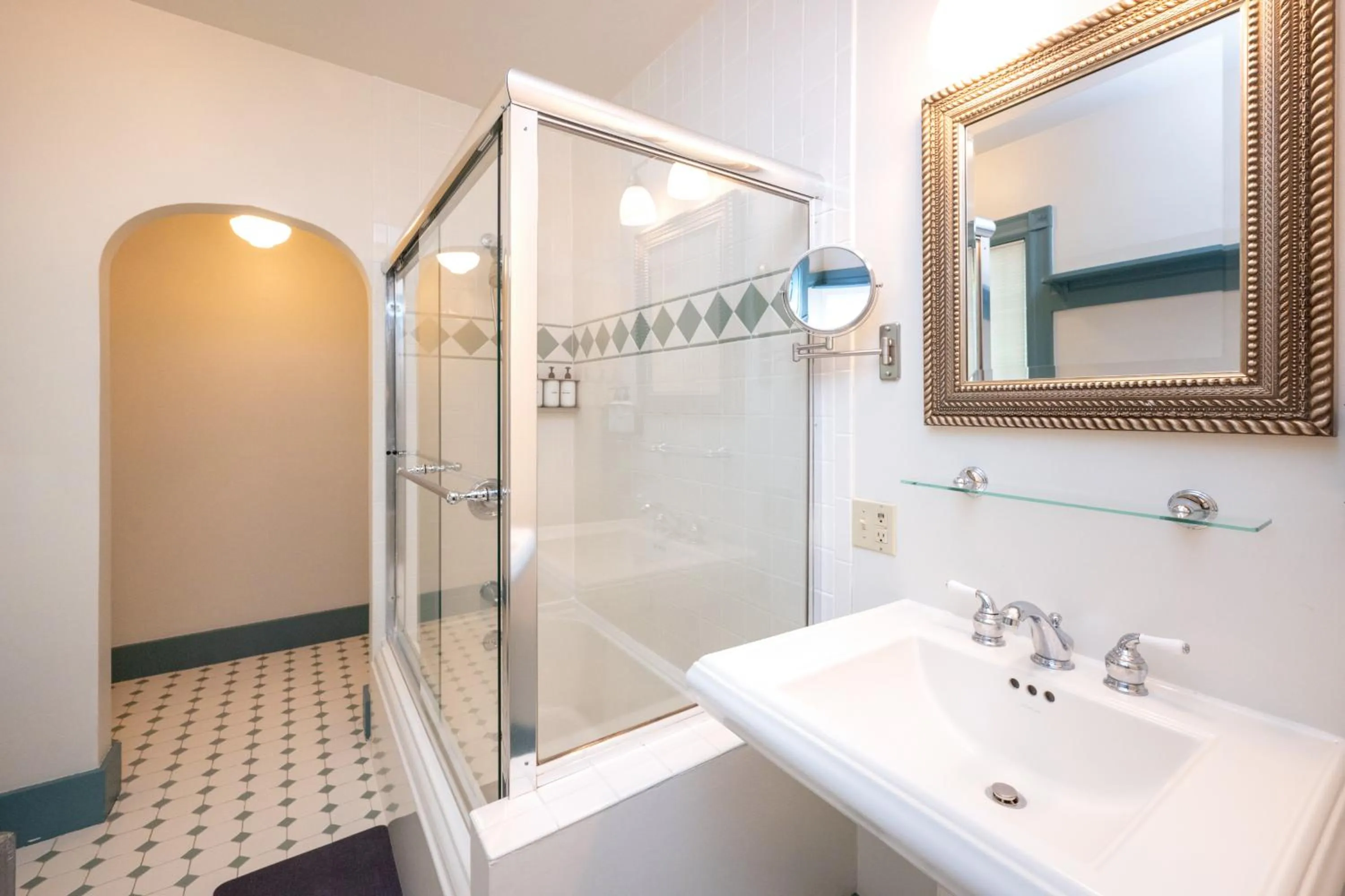 The Constance by The Lenox Collection