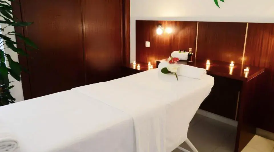 Hotel LIVVO Don Paco Hotel LIVVO Don Paco