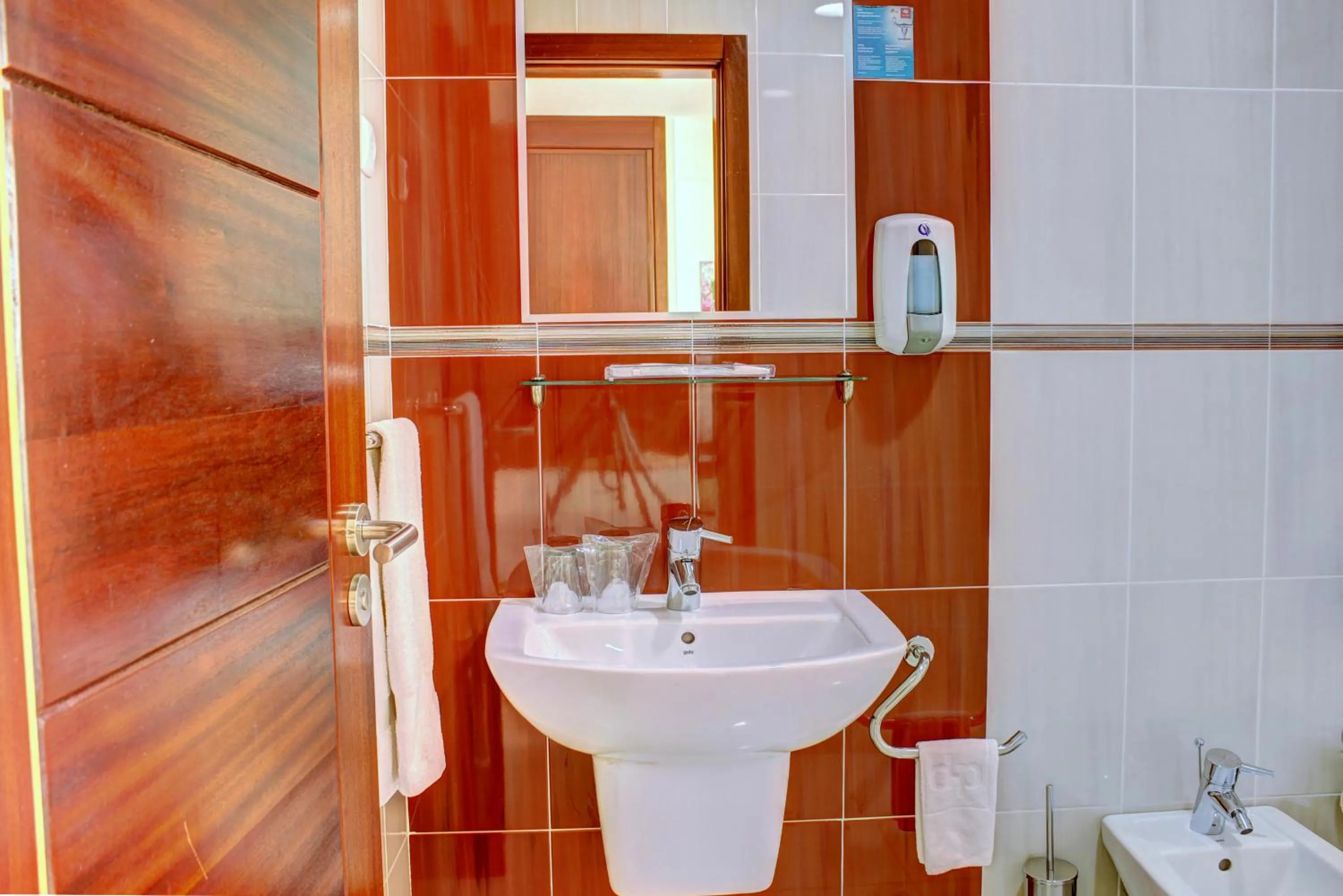 Bathroom in Hotel LIVVO Don Paco