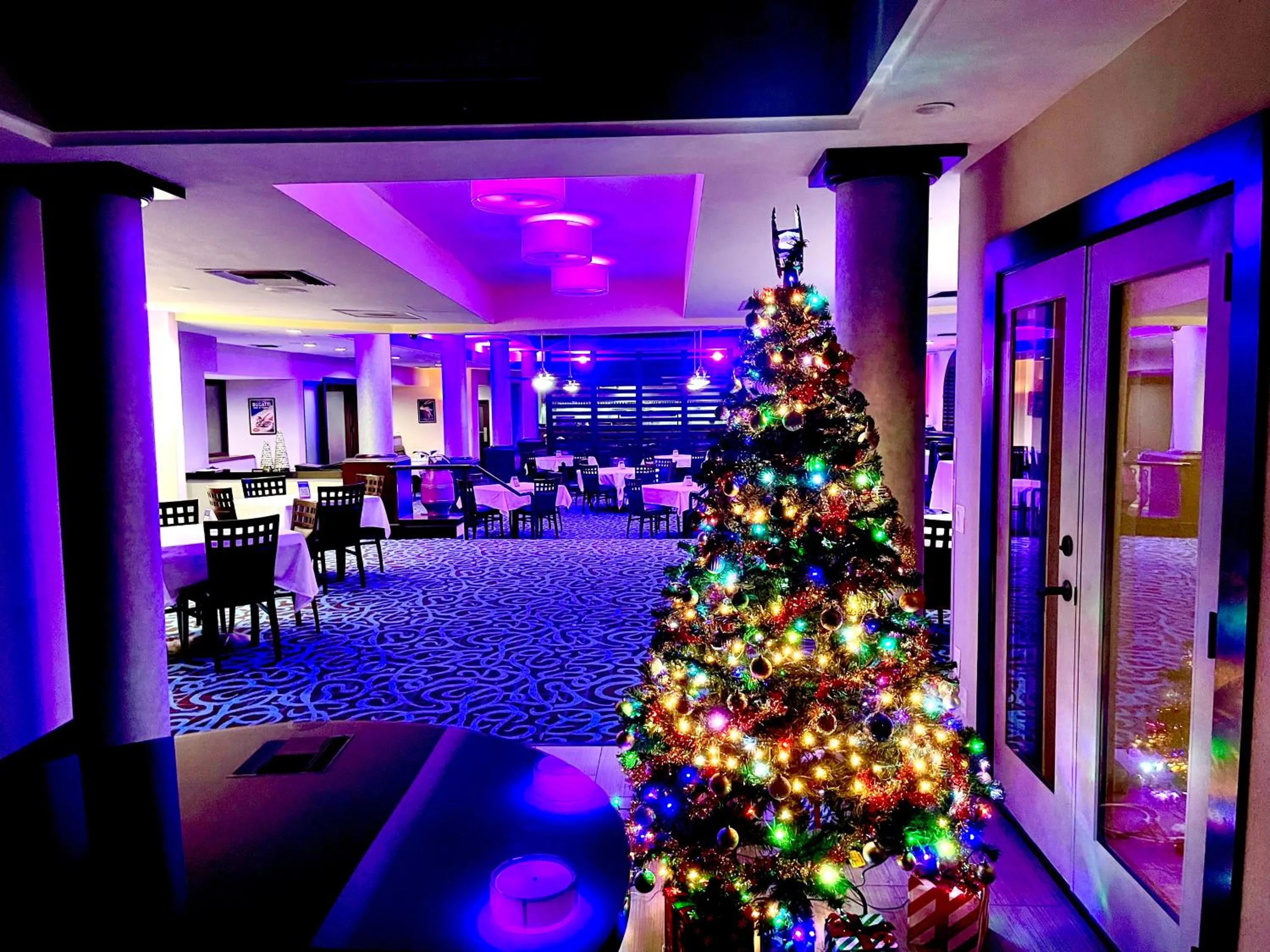 Restaurant/places to eat in DoubleTree by Hilton Chatsworth