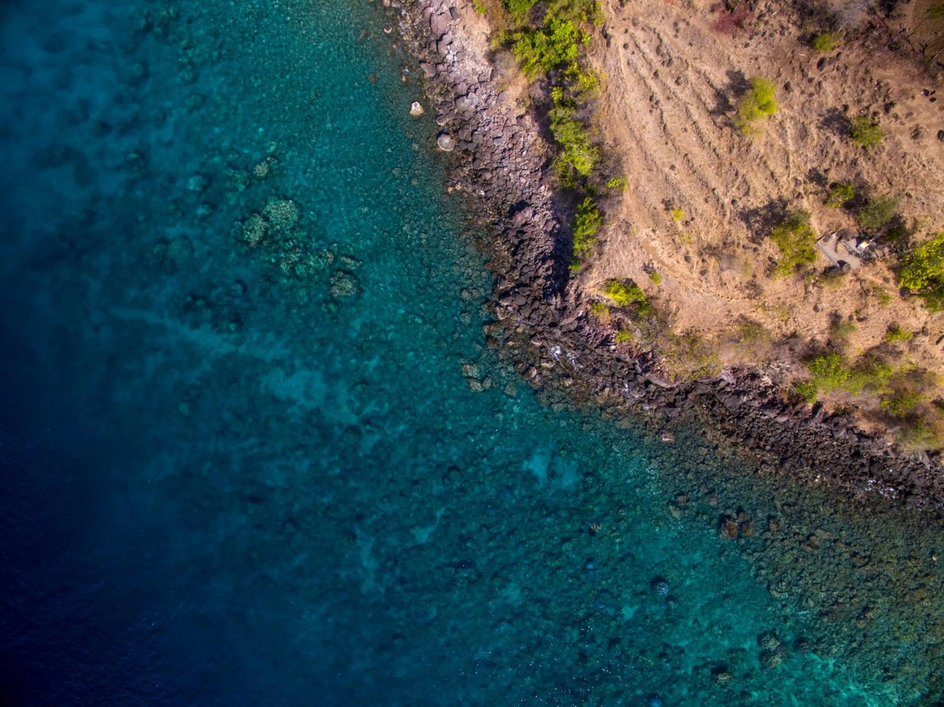 Natural landscape in Jemeluk Beach Bungalows