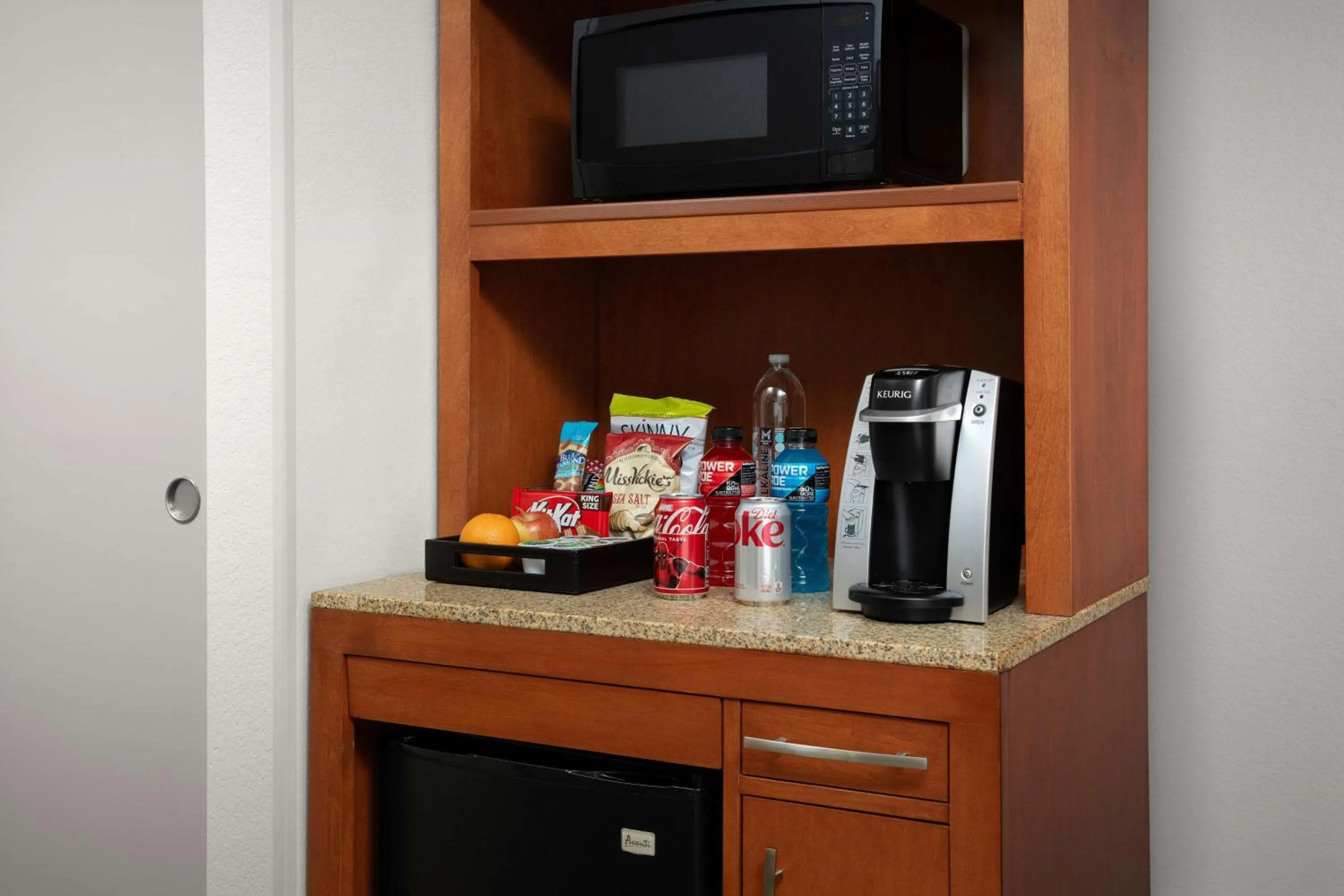 Photo of the whole room in Hilton Garden Inn Fort Worth Medical Center