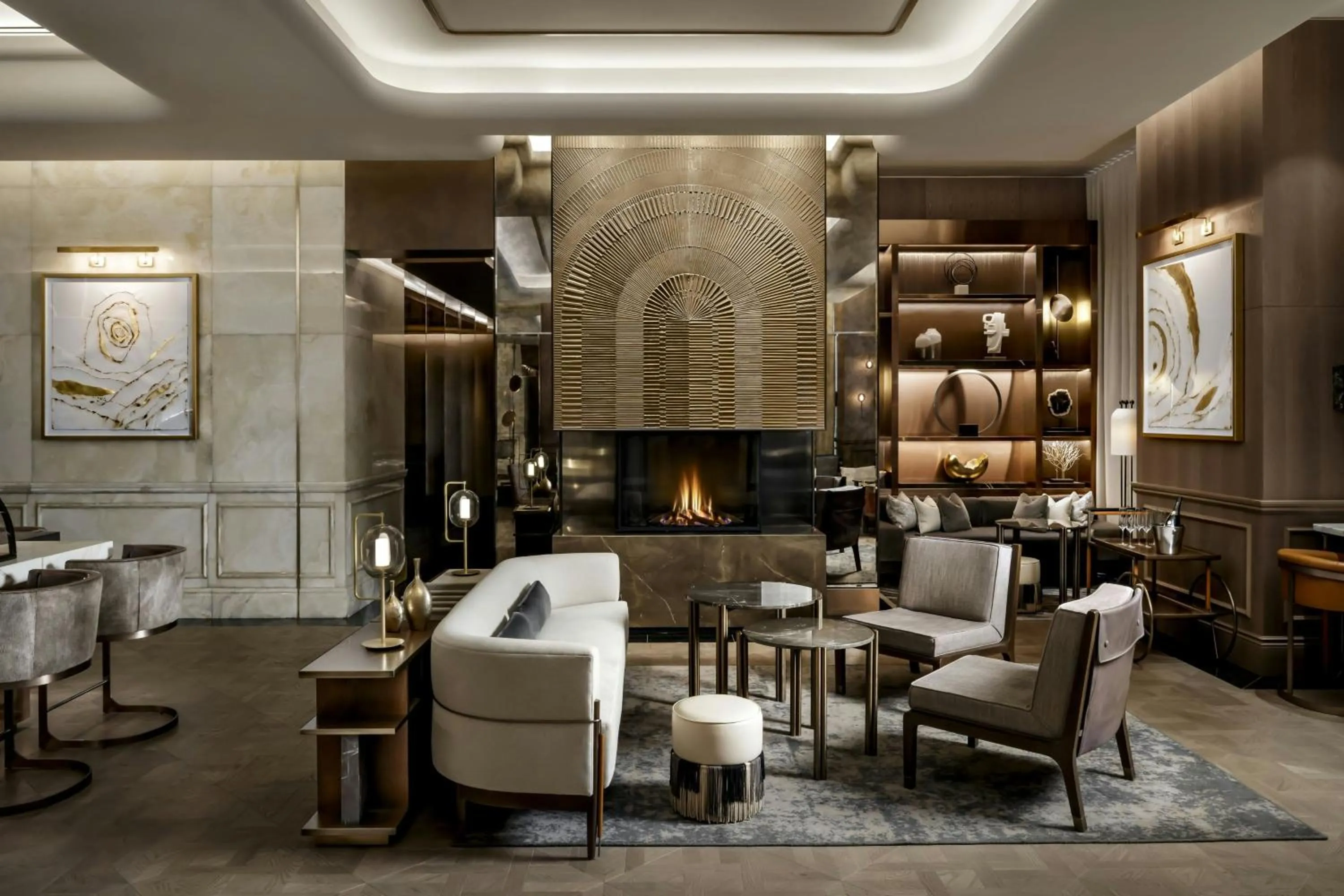 Lounge or bar in The St. Regis Toronto
