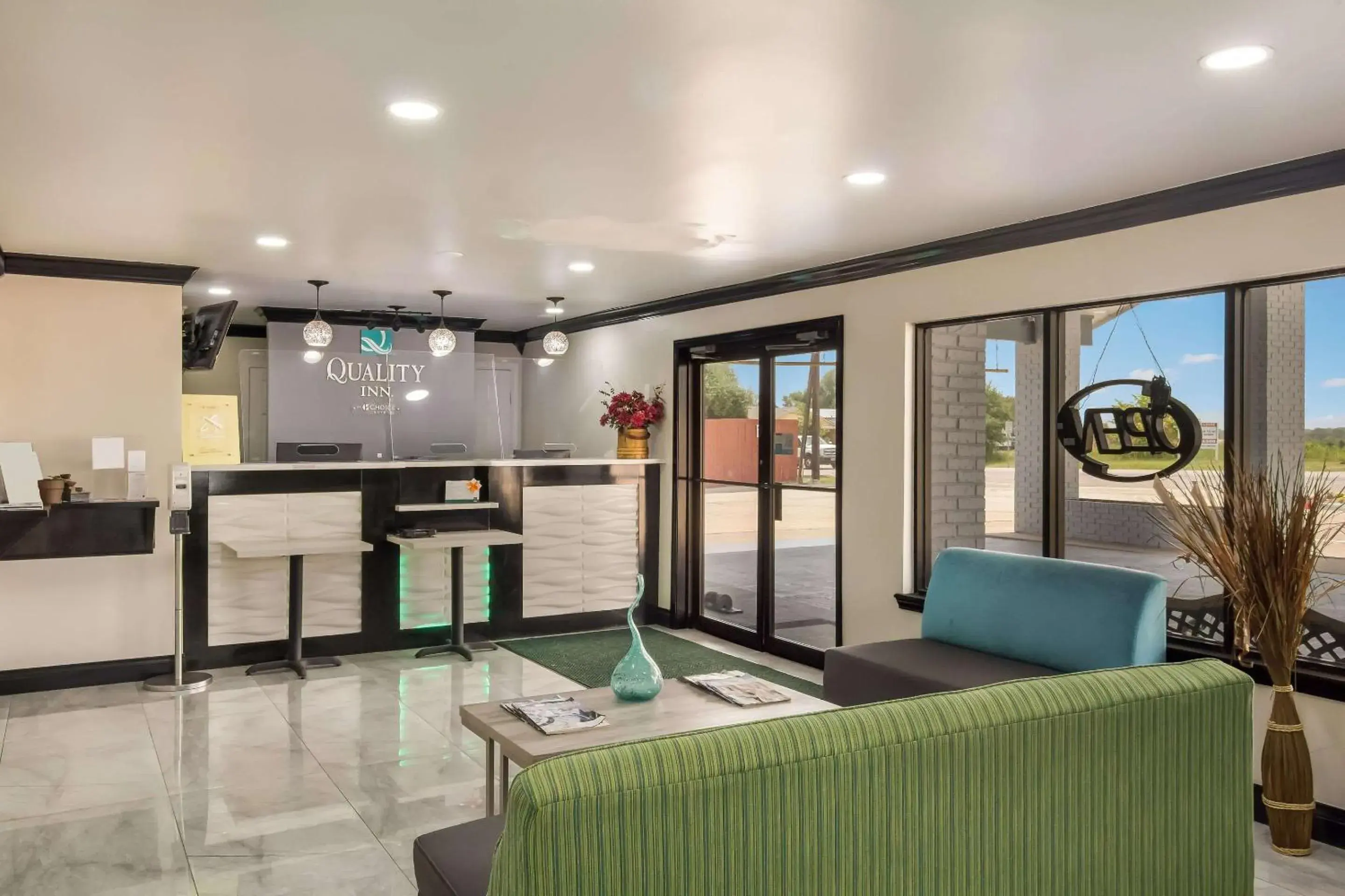 Lobby or reception in Quality Inn Madisonville Lobby or reception in Quality Inn Madisonville