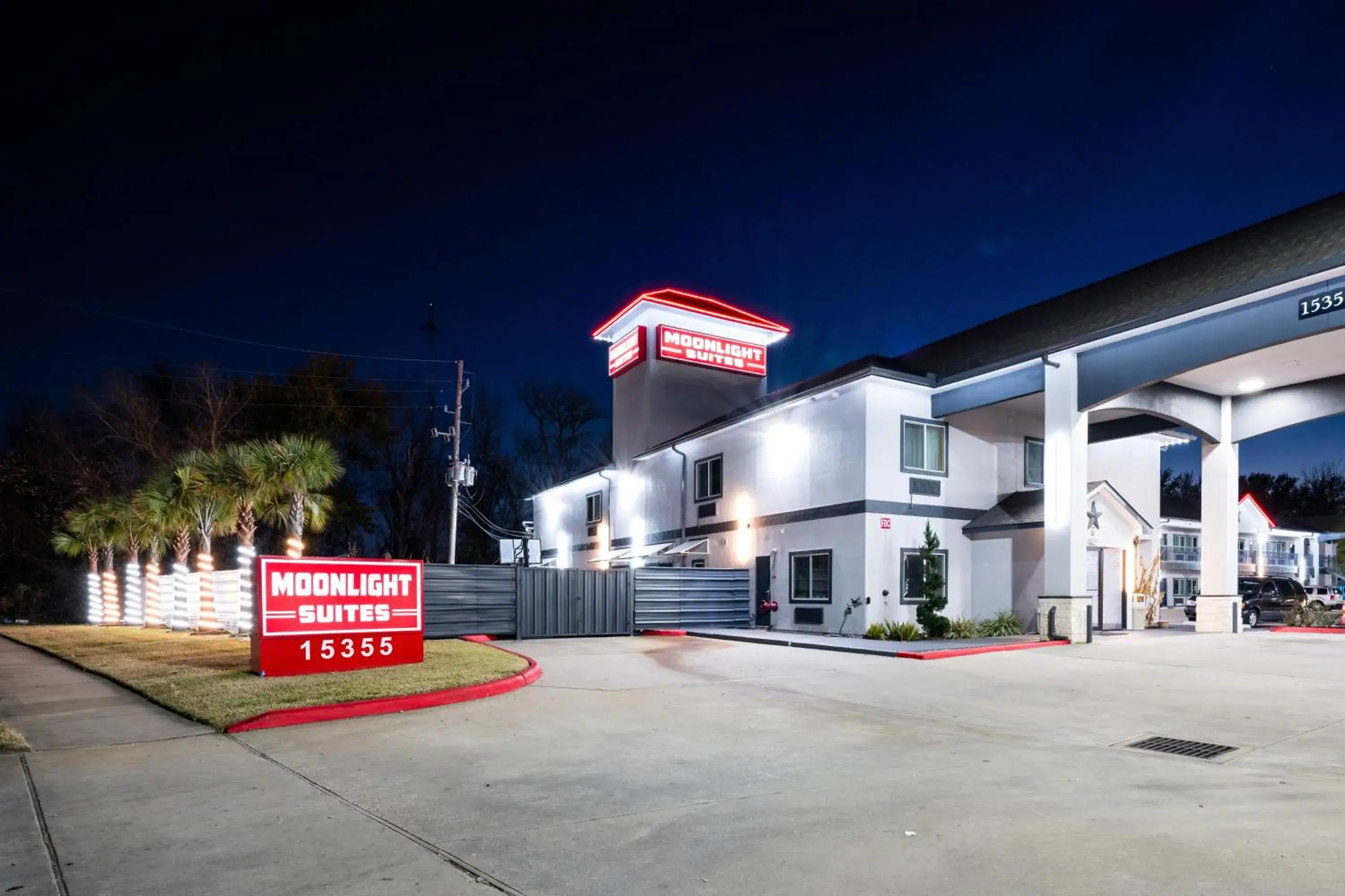 Property building in Moonlight Suites - Houston/George Bush Int'l Airport Property building in Moonlight Suites - Houston/George Bush Int'l Airport