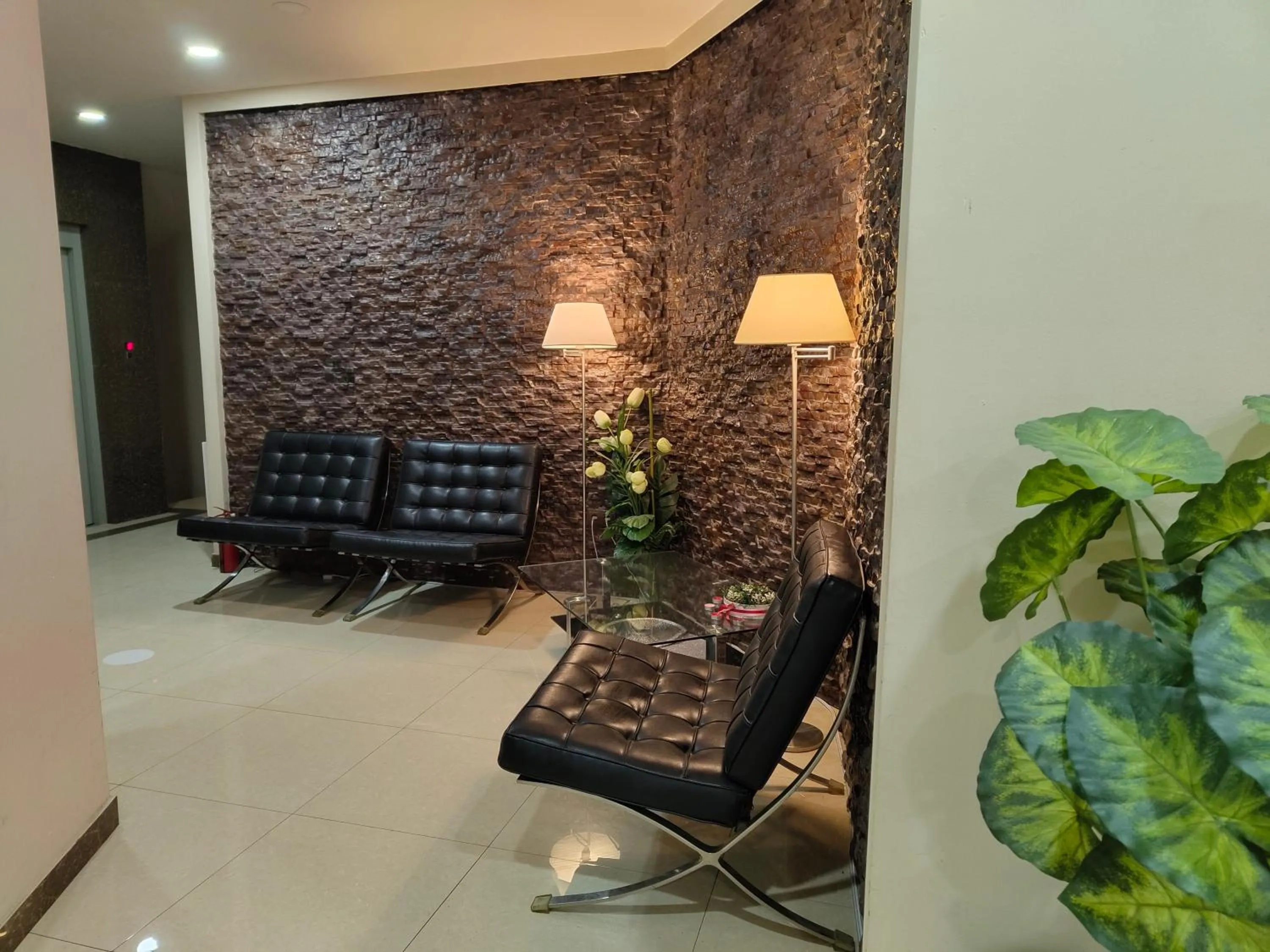 Seating area in Sani Apart Hotel