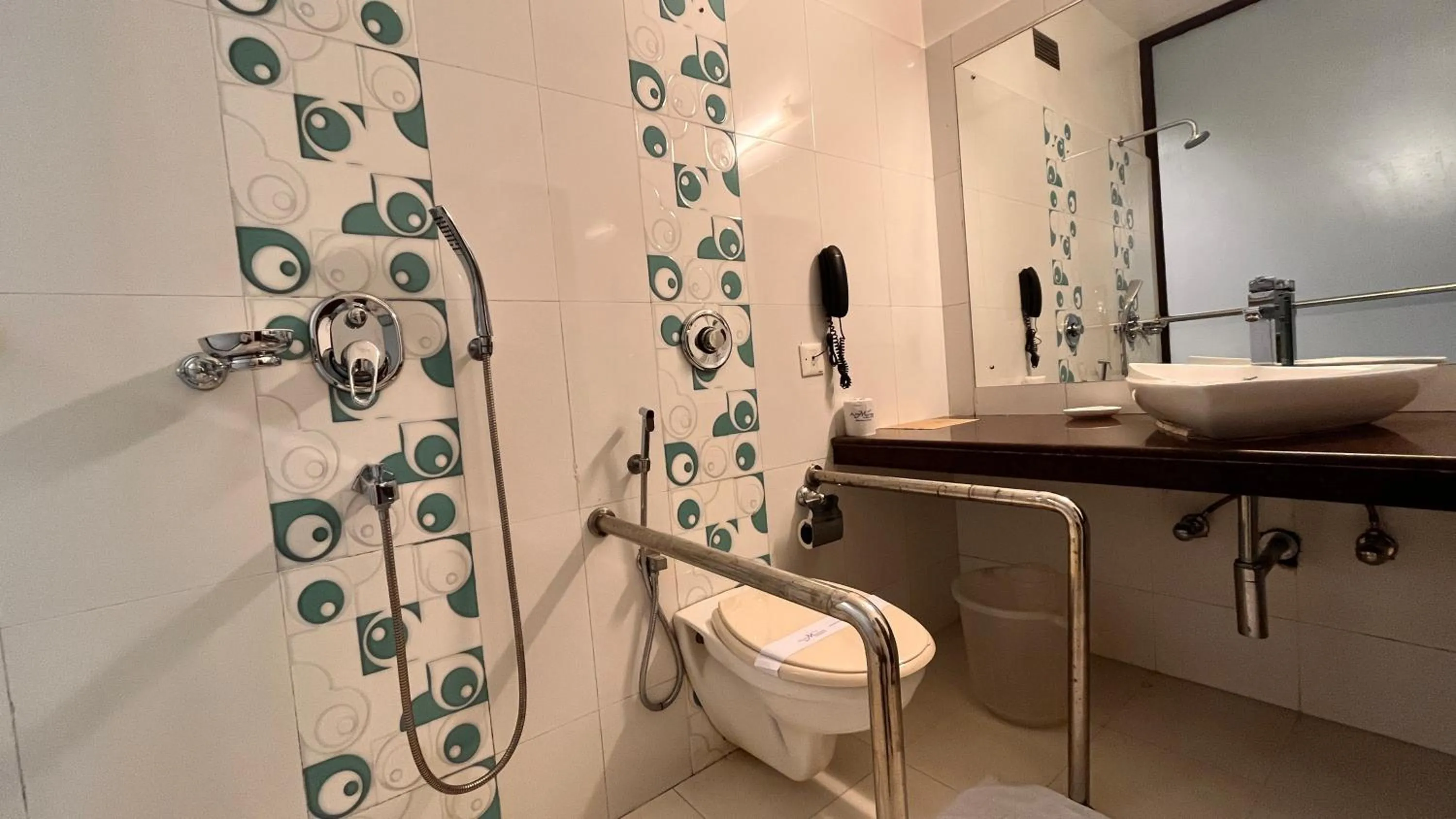 Bathroom in The New Marrion