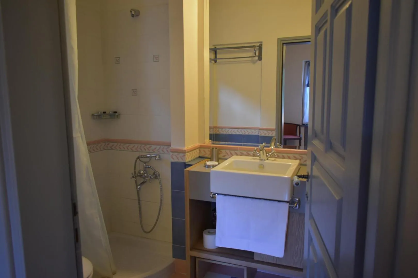 Kyriaki Guesthouse & Suites