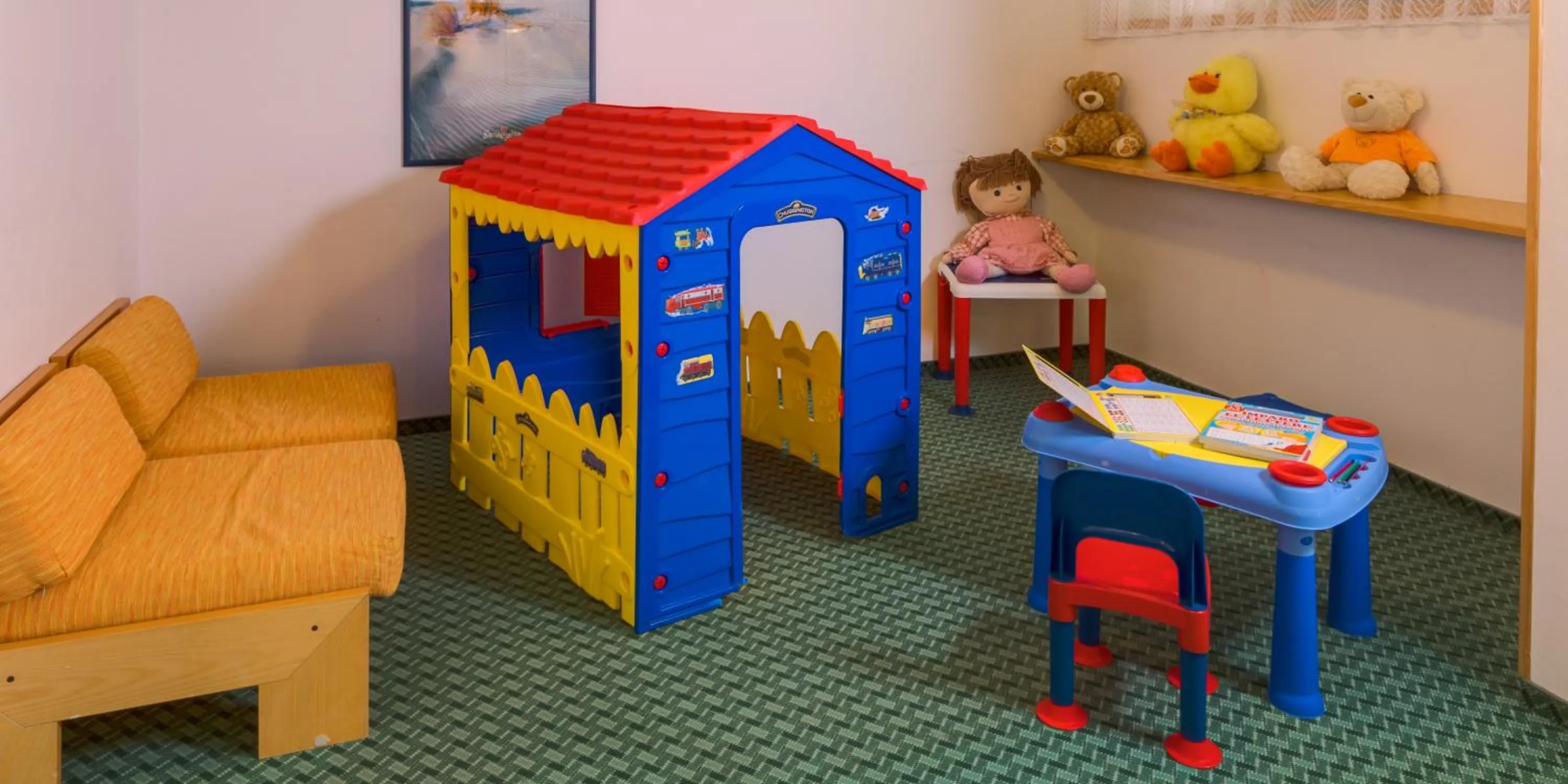 Activities in Residence Kristall