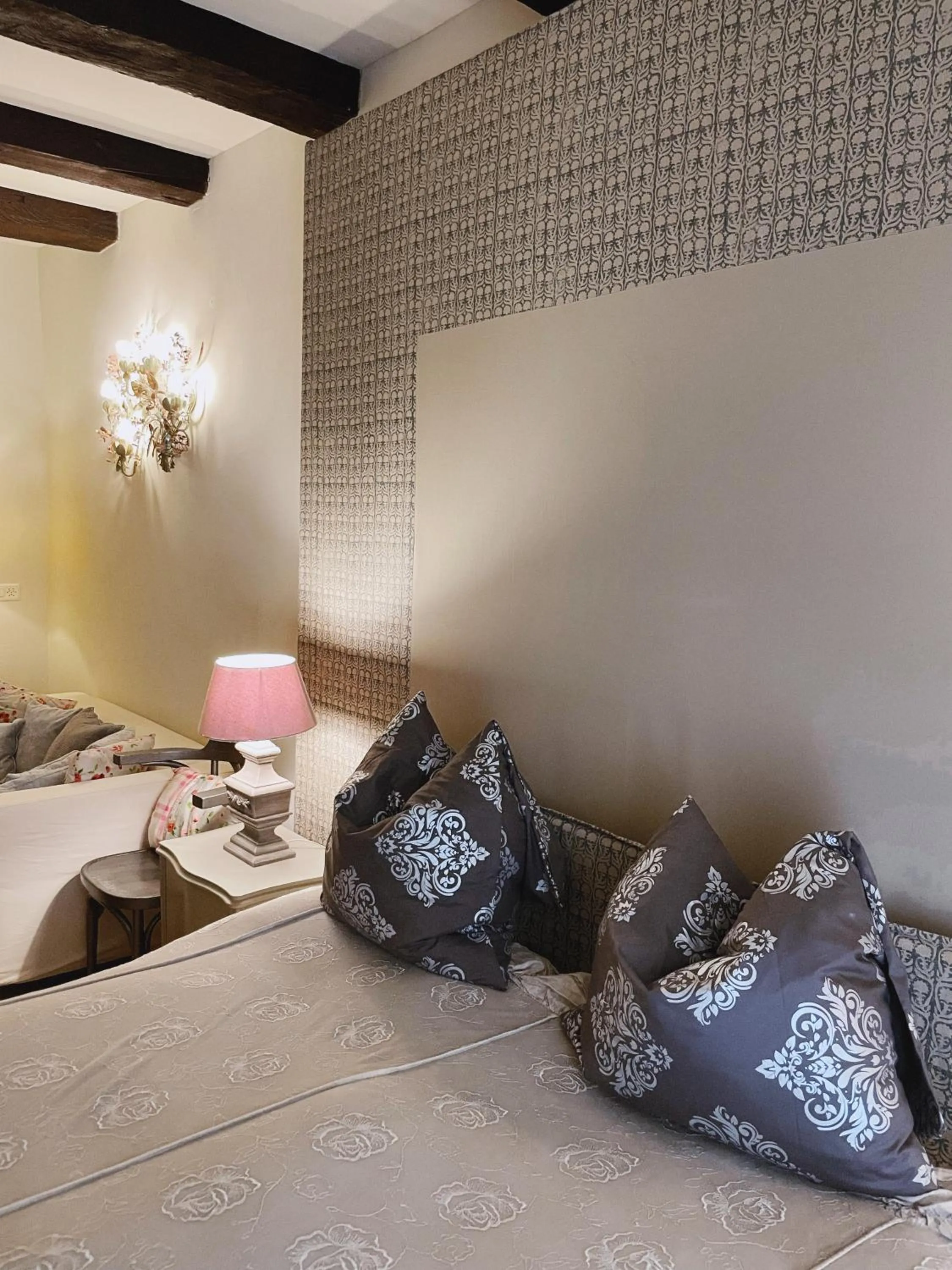 Bed in Grotto Flora B&B Chambres de charme