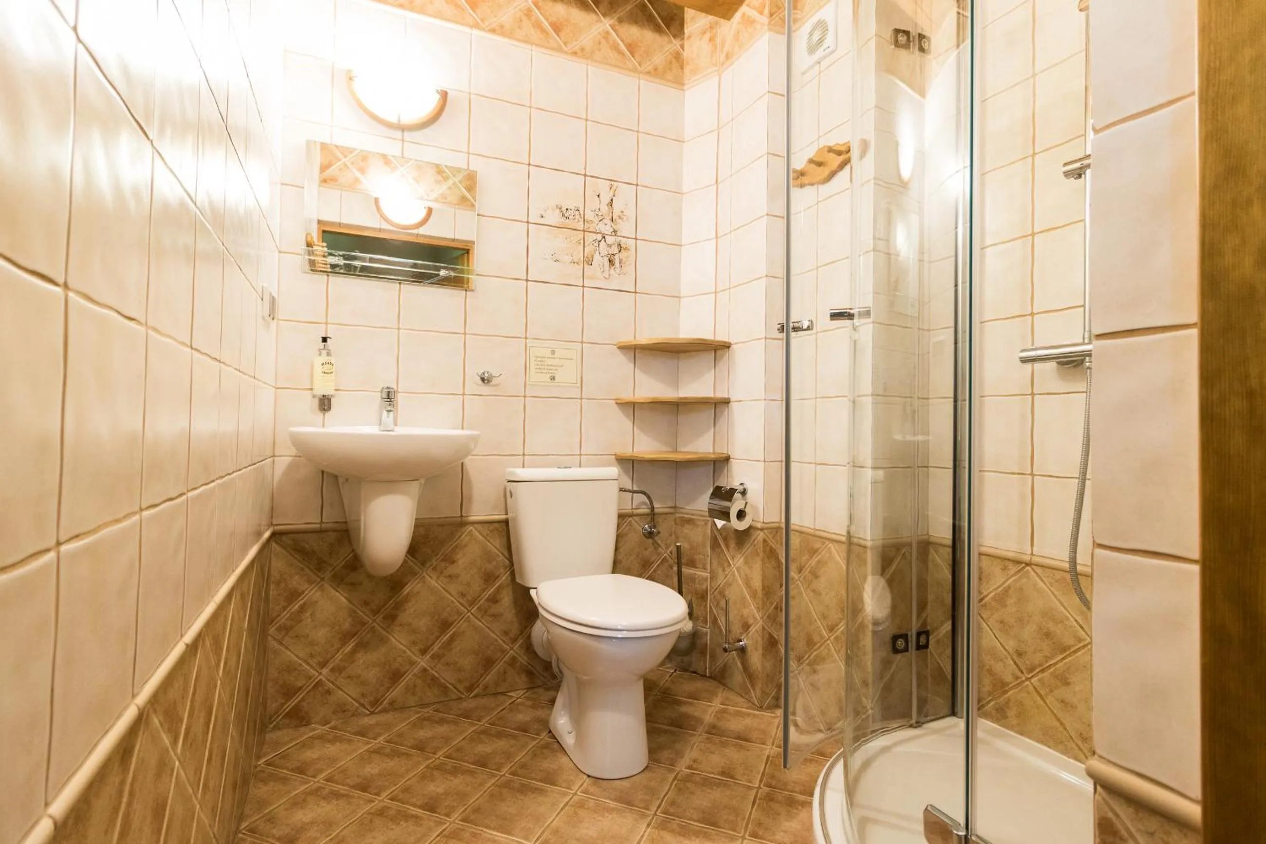 Bathroom in Hotel Osada Karbówko Wellness & SPA