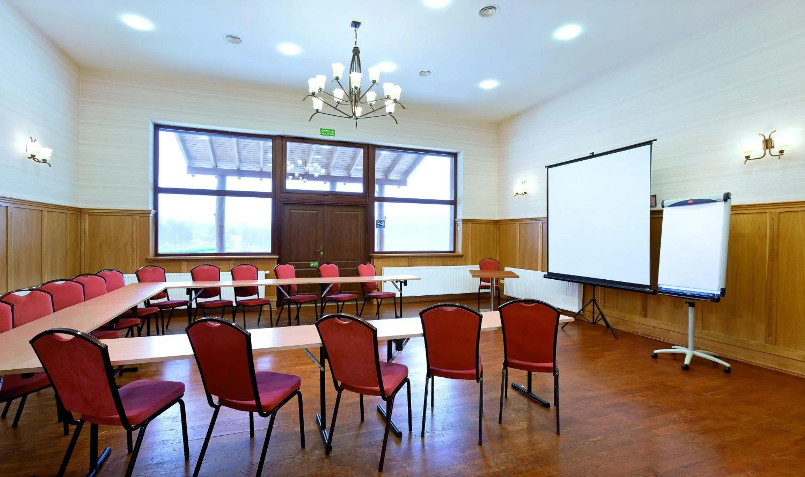 Business facilities in Hotel Osada Karbówko Wellness & SPA