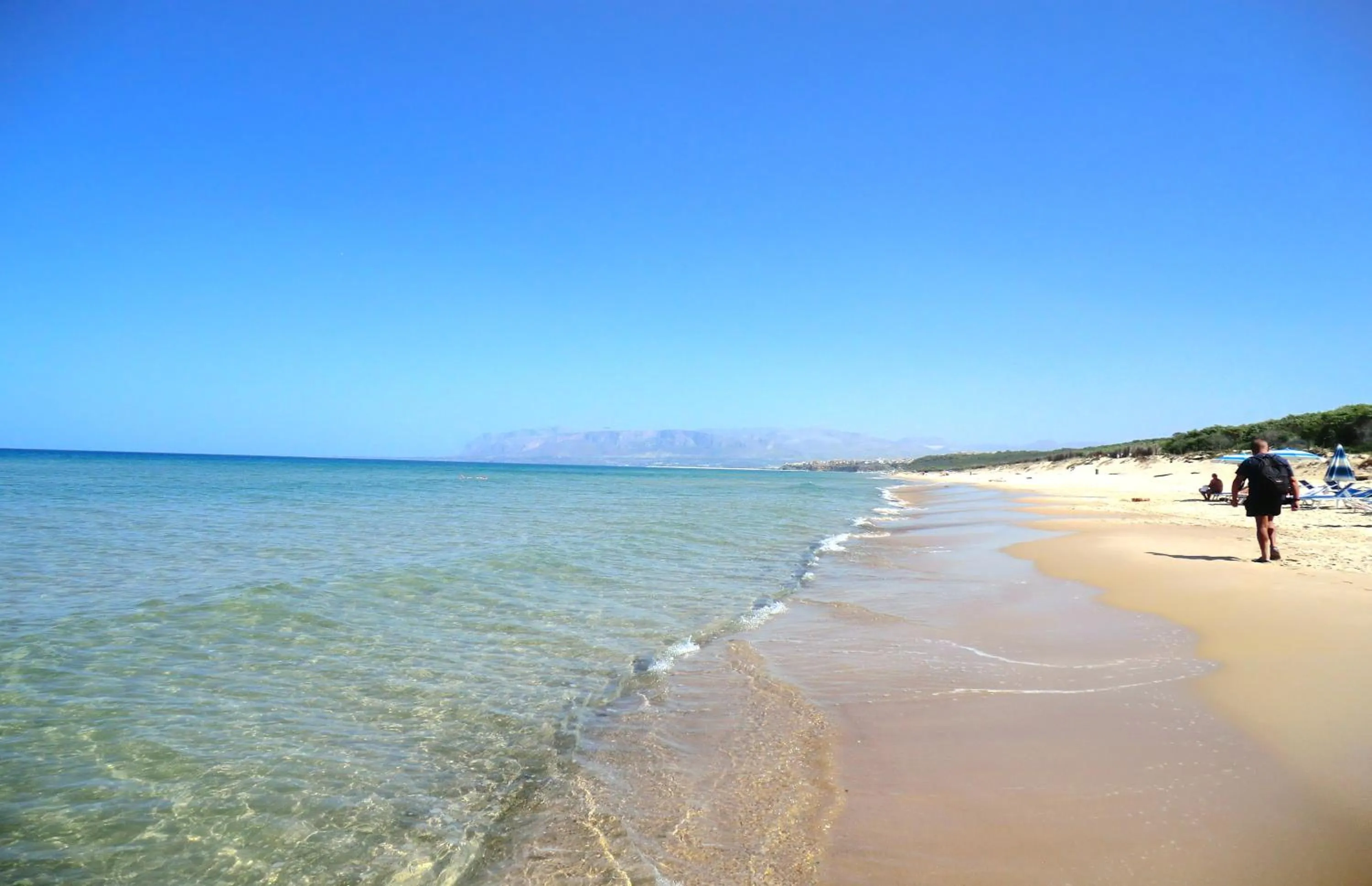 VILLASEASICILY , POOL SALT WATER and NATURAL CHLORINE IN BALESTRATE - PALERMO