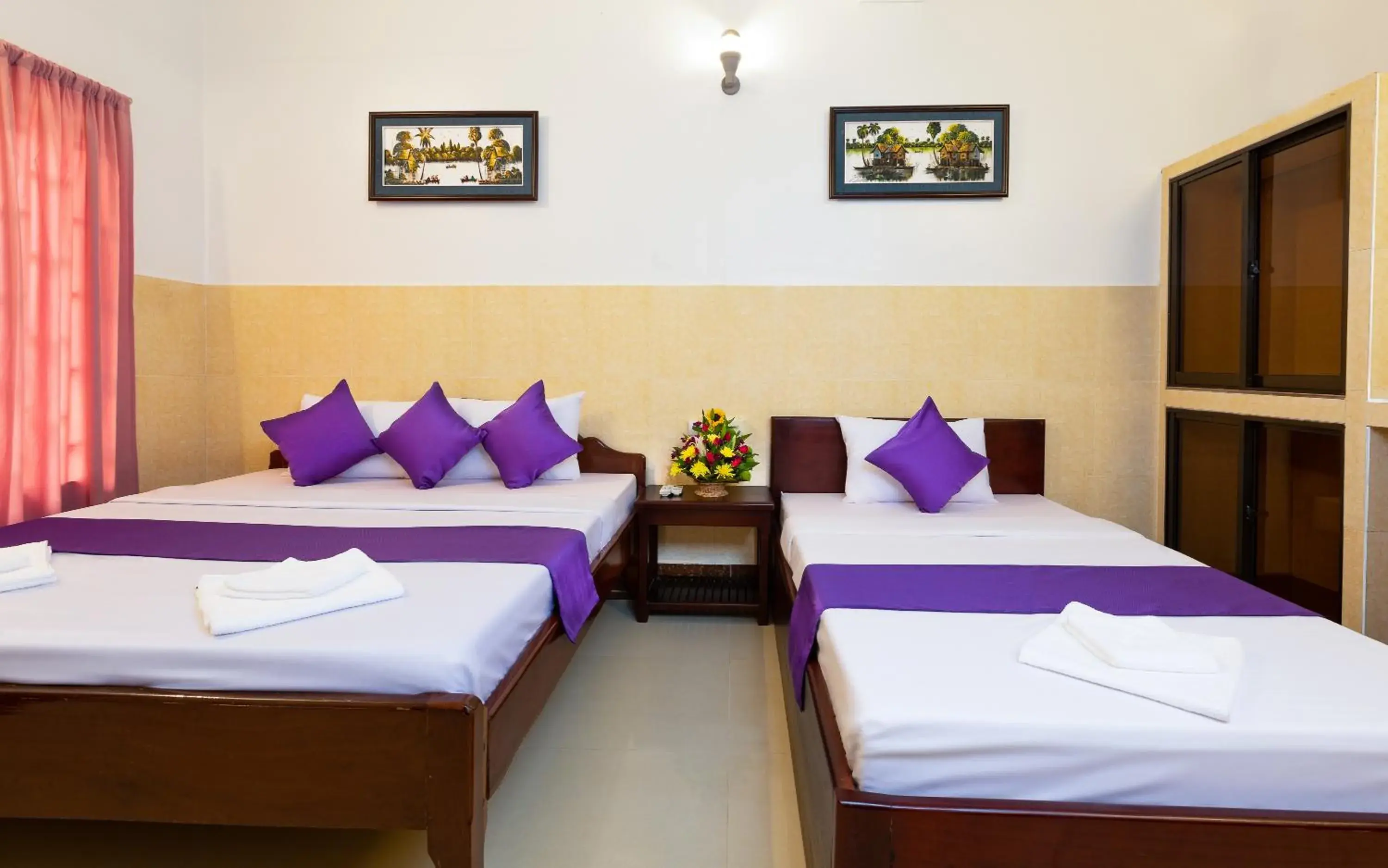 Family Room with Balcony in Botoum Hostel Family Room with Balcony in Botoum Hostel