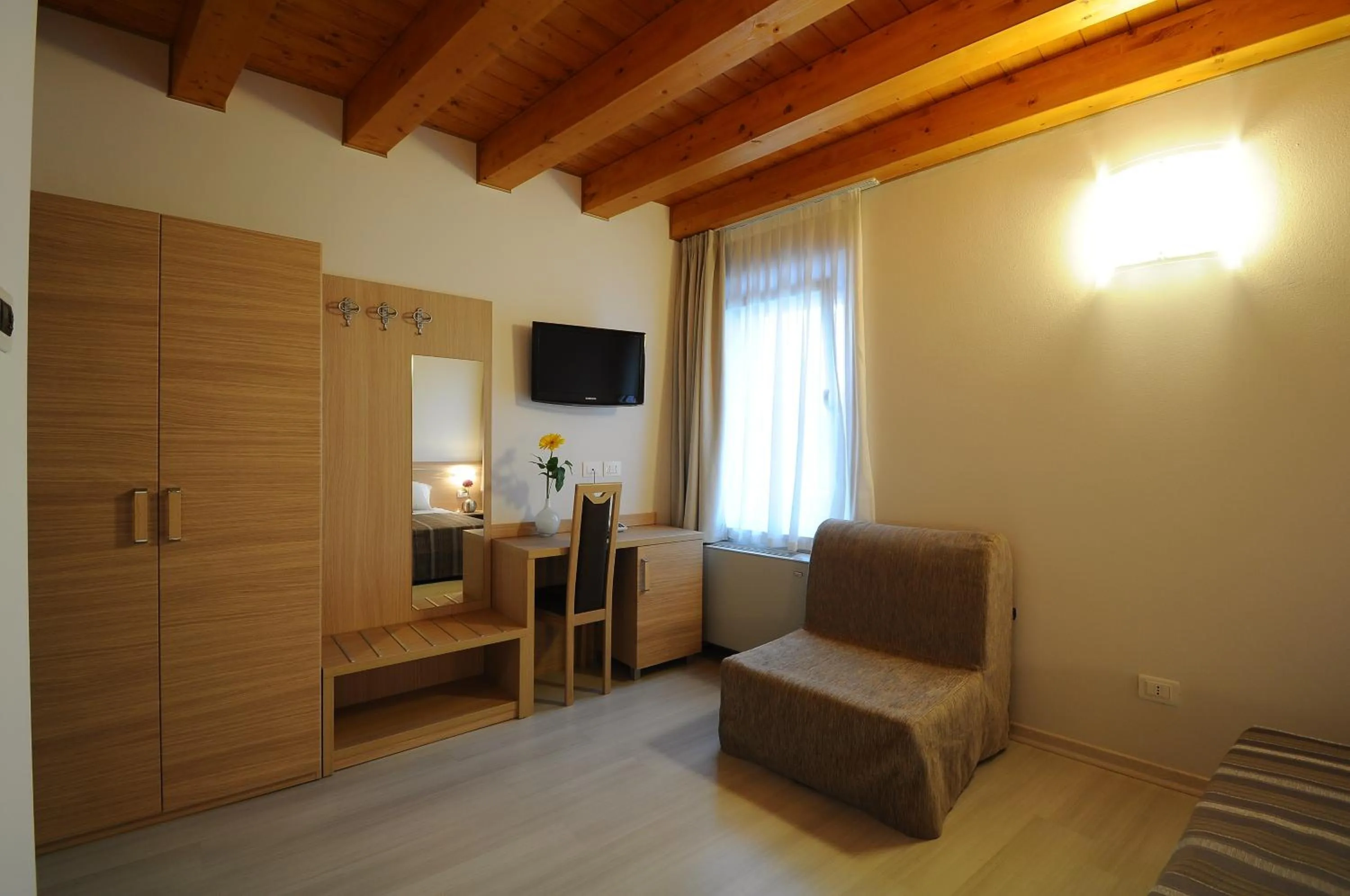 Photo of the whole room in Albergo Leon Bianco Gonars