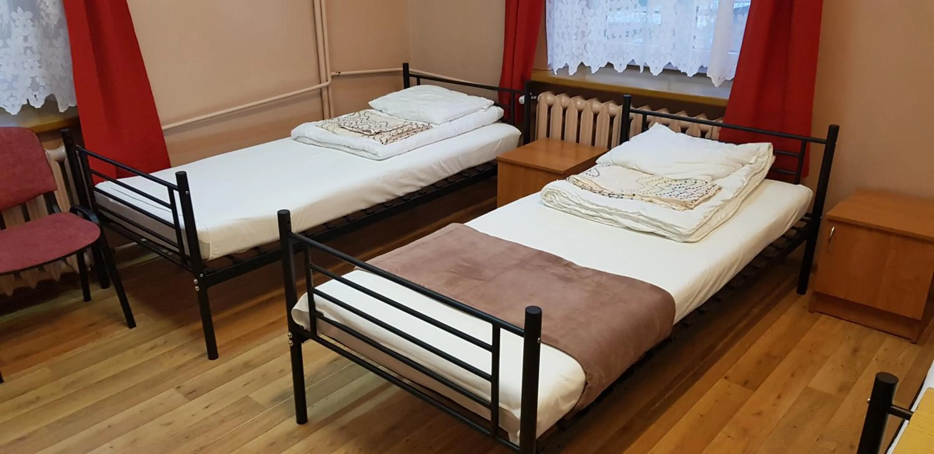 Bed in Schronisko Młodzieżowe PTSM Matecznik