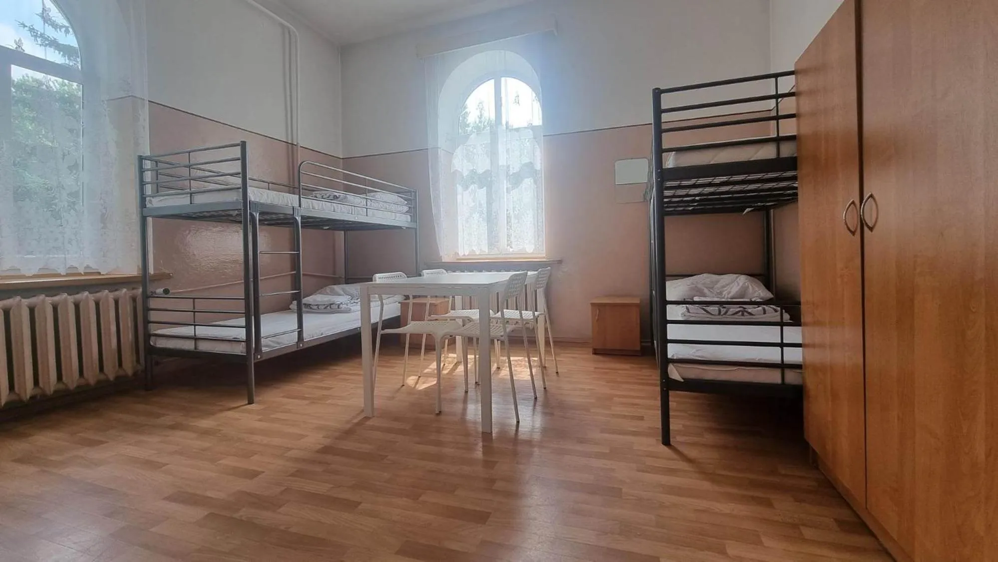 Bed in Schronisko Młodzieżowe PTSM Matecznik