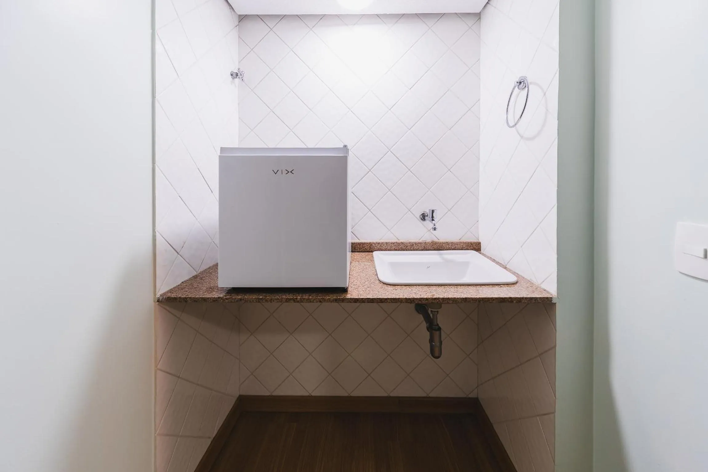 minibar in Hotel Nacional Inn Curitiba Estação Shopping