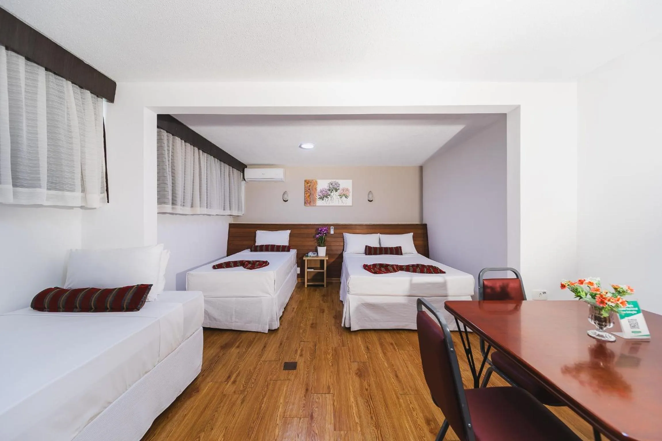 Bed in Hotel Nacional Inn Curitiba Estação Shopping