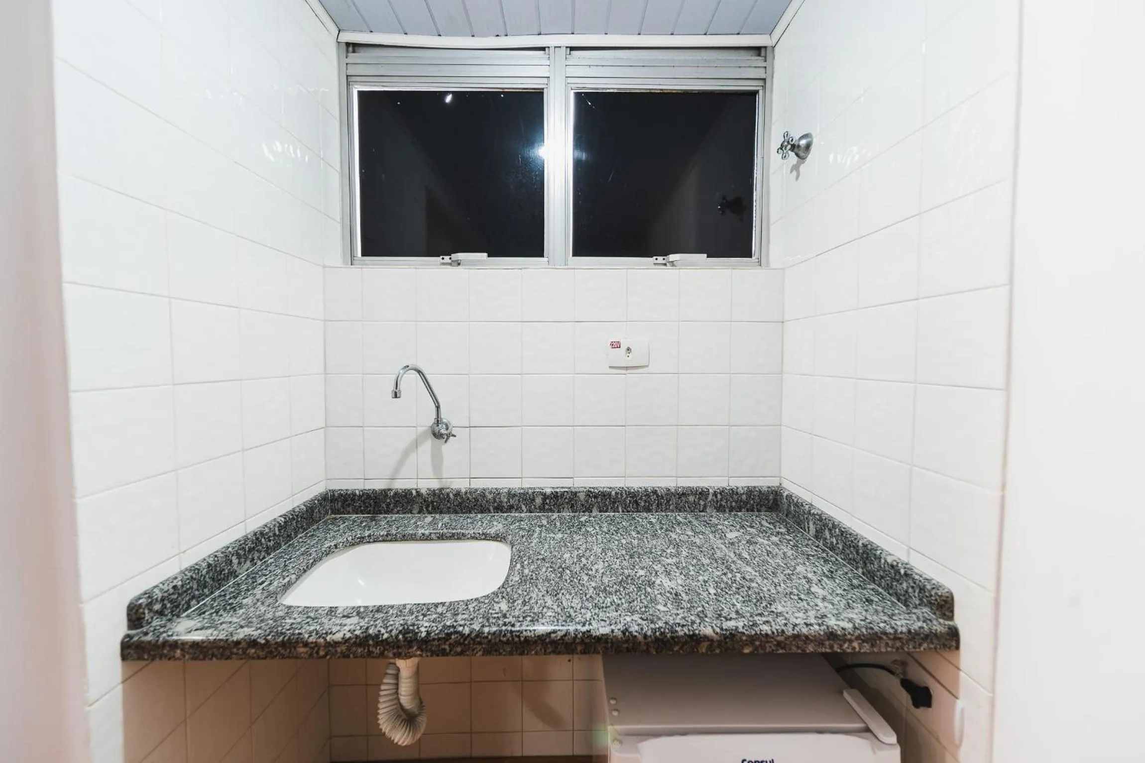 dishwasher in Hotel Nacional Inn Curitiba Estação Shopping