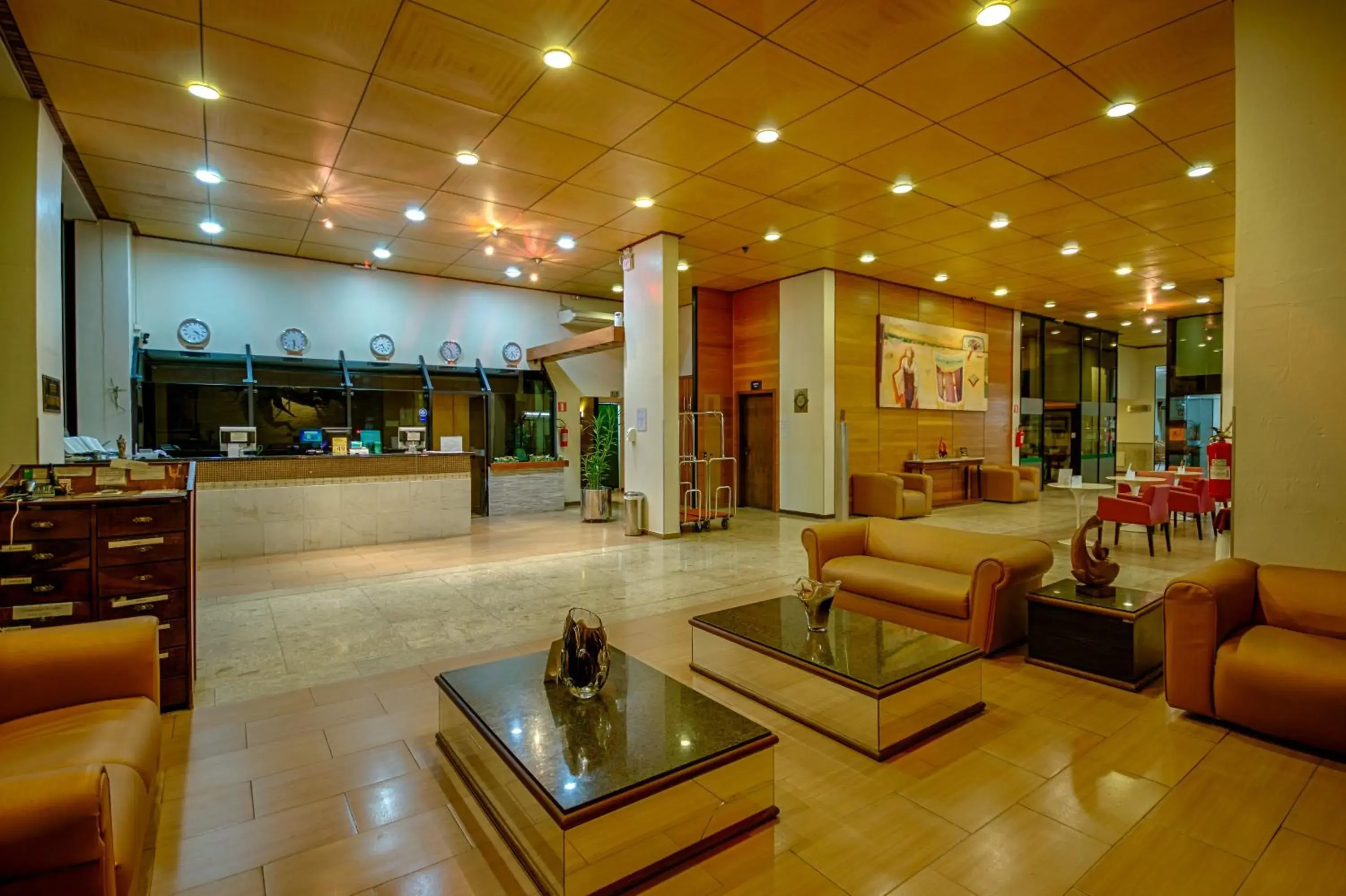 Lobby or reception in Hotel Nacional Inn Curitiba Estação Shopping Lobby or reception in Hotel Nacional Inn Curitiba Estação Shopping