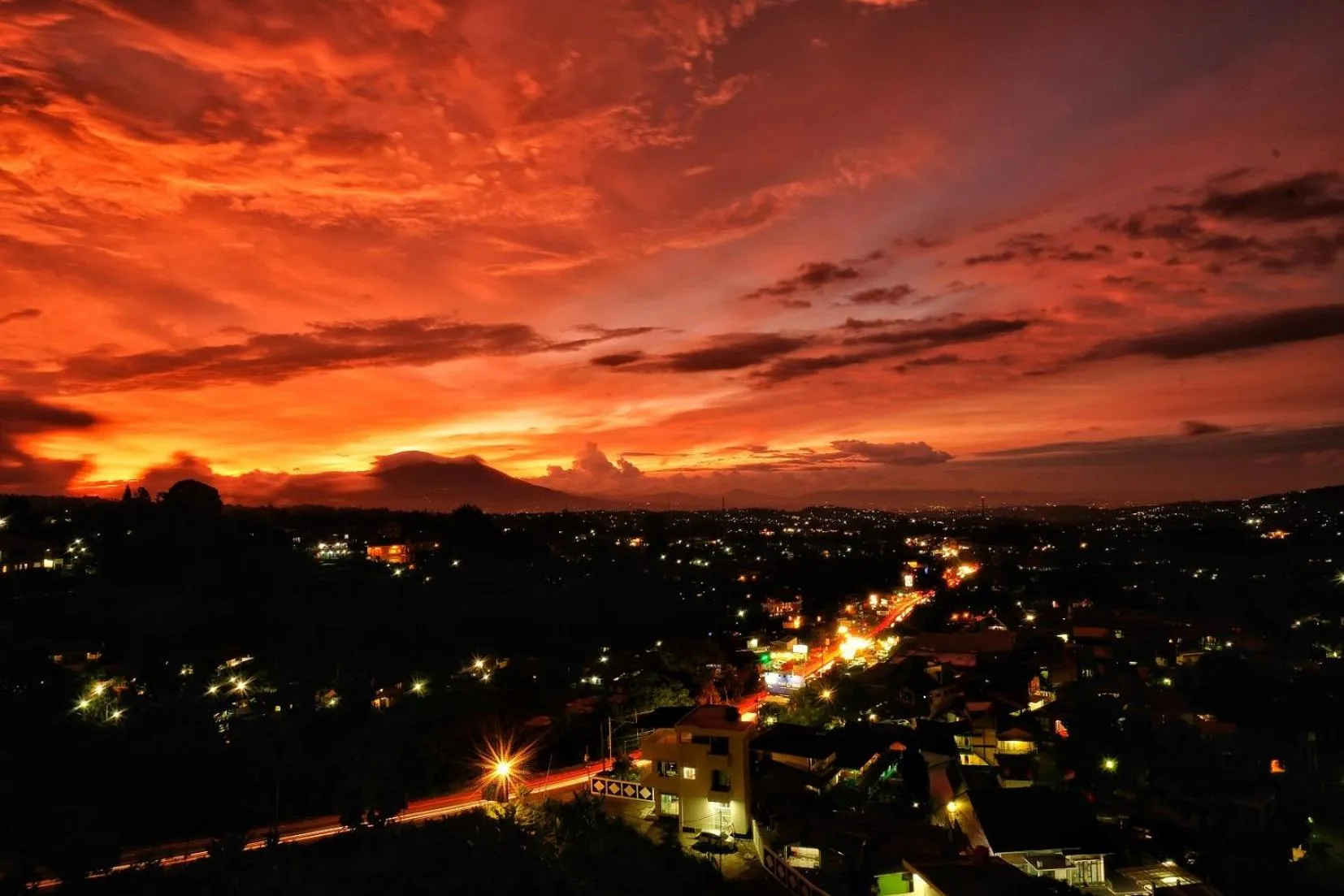 The Grand Hill Resort-Hotel