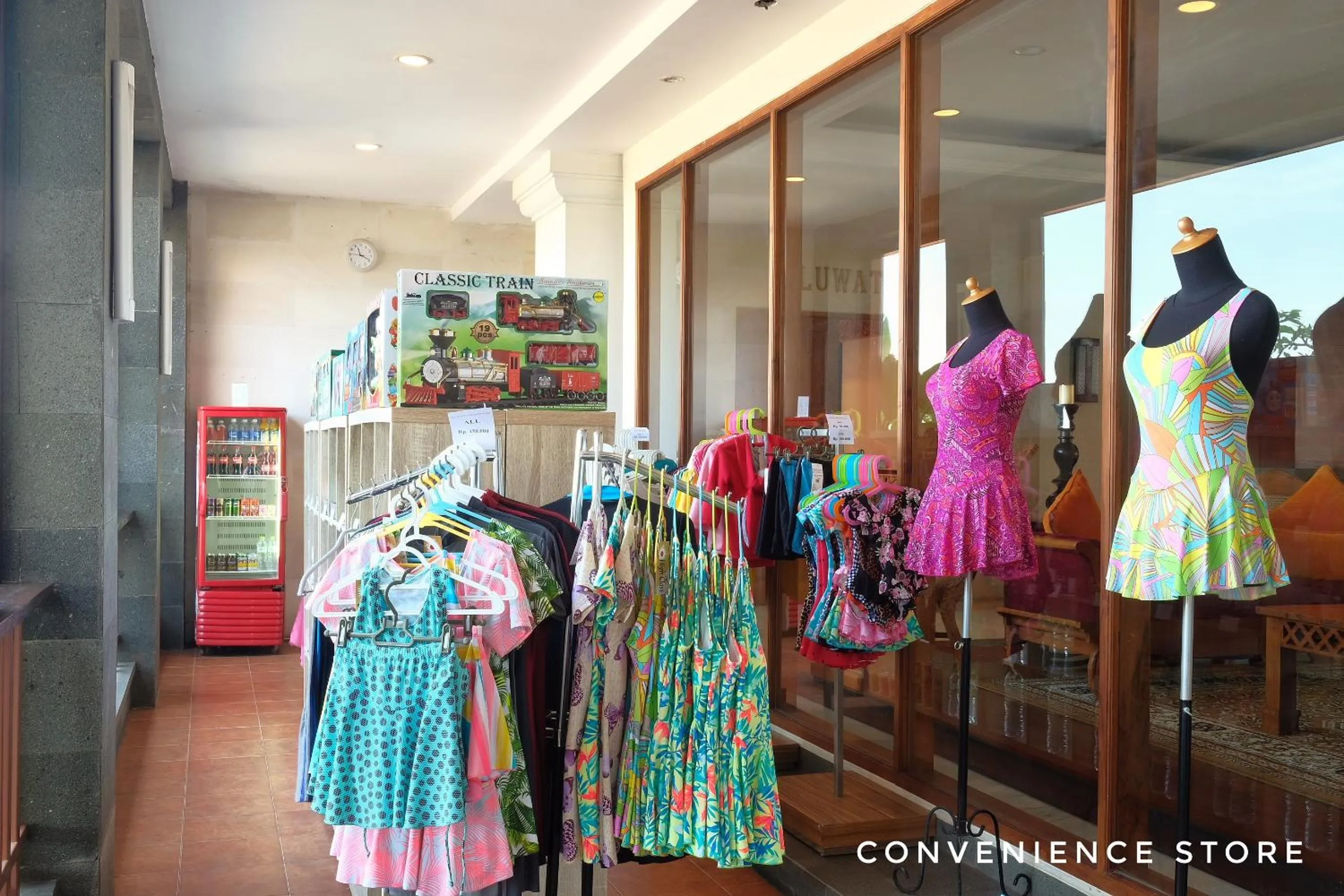 On-site shops in The Grand Hill Resort-Hotel