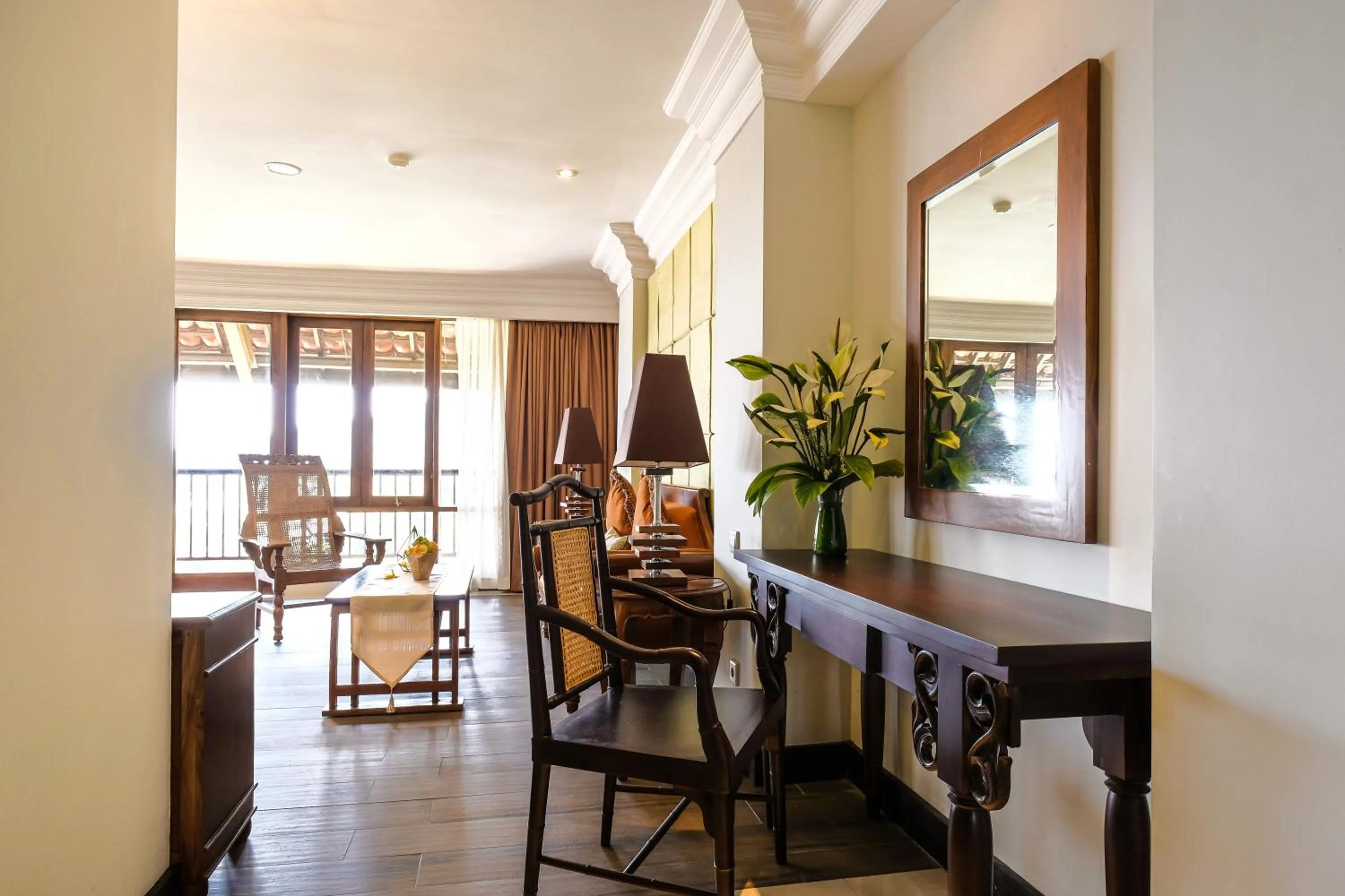 The Grand Hill Resort-Hotel