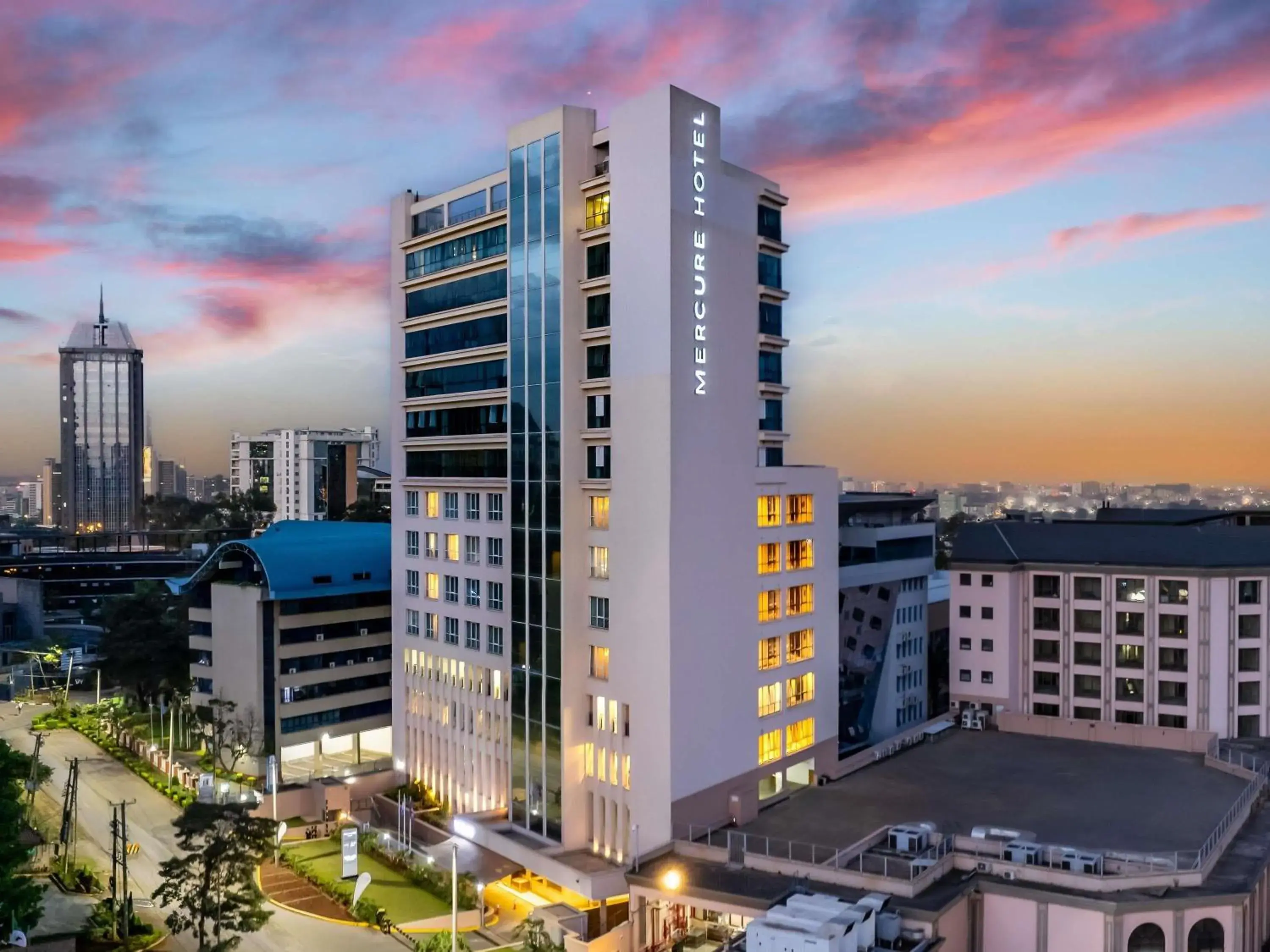 Property building in Mercure Nairobi Upper Hill Property building in Mercure Nairobi Upper Hill