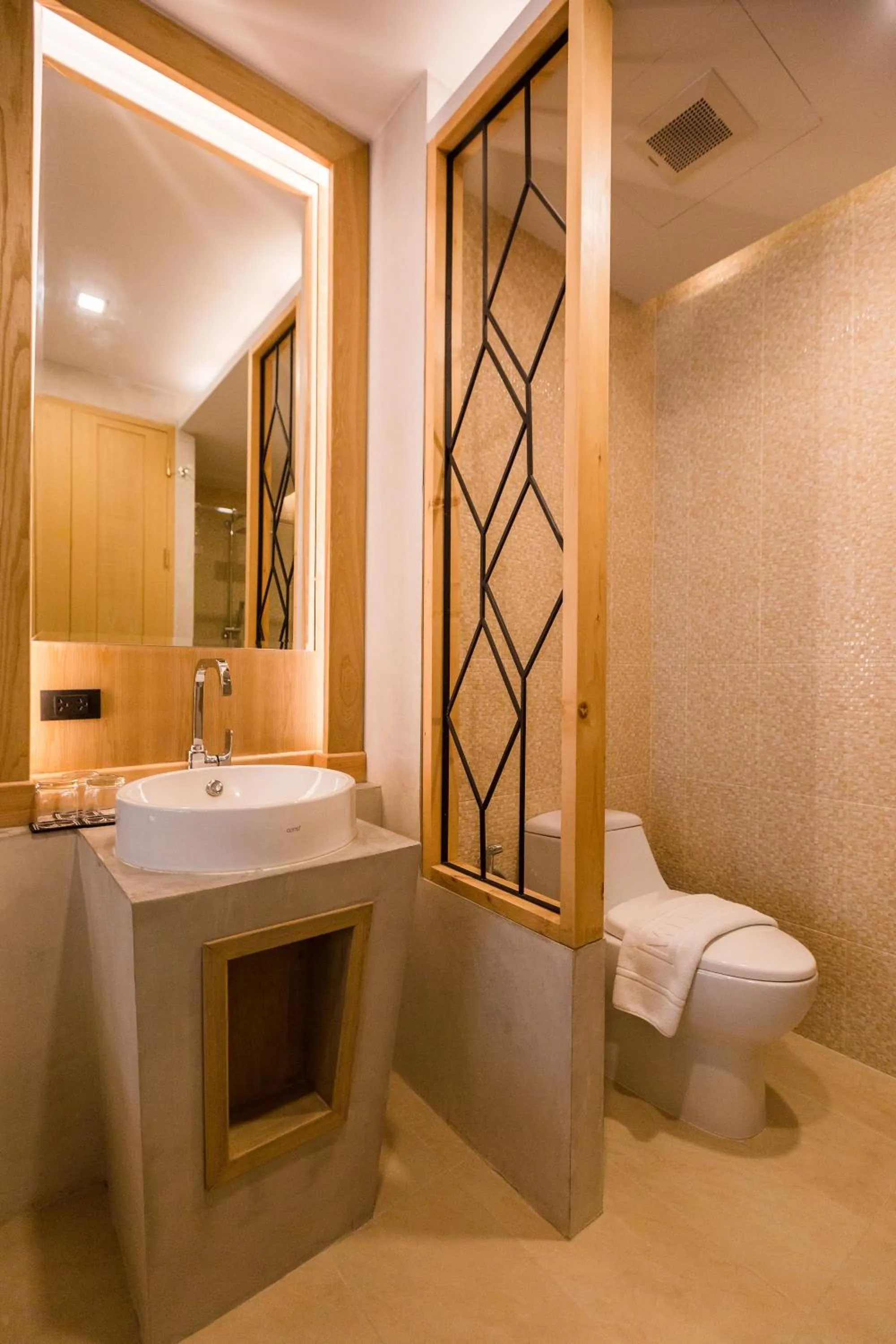 Aurico Kata Resort & Spa - SHA Extra Plus