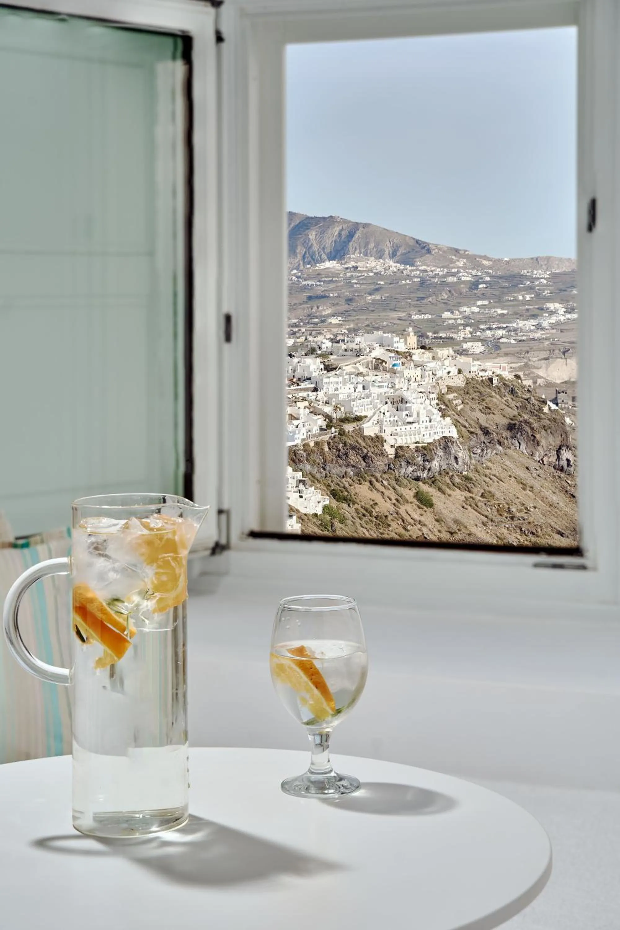 Living room in Santorini Mansion at Imerovigli