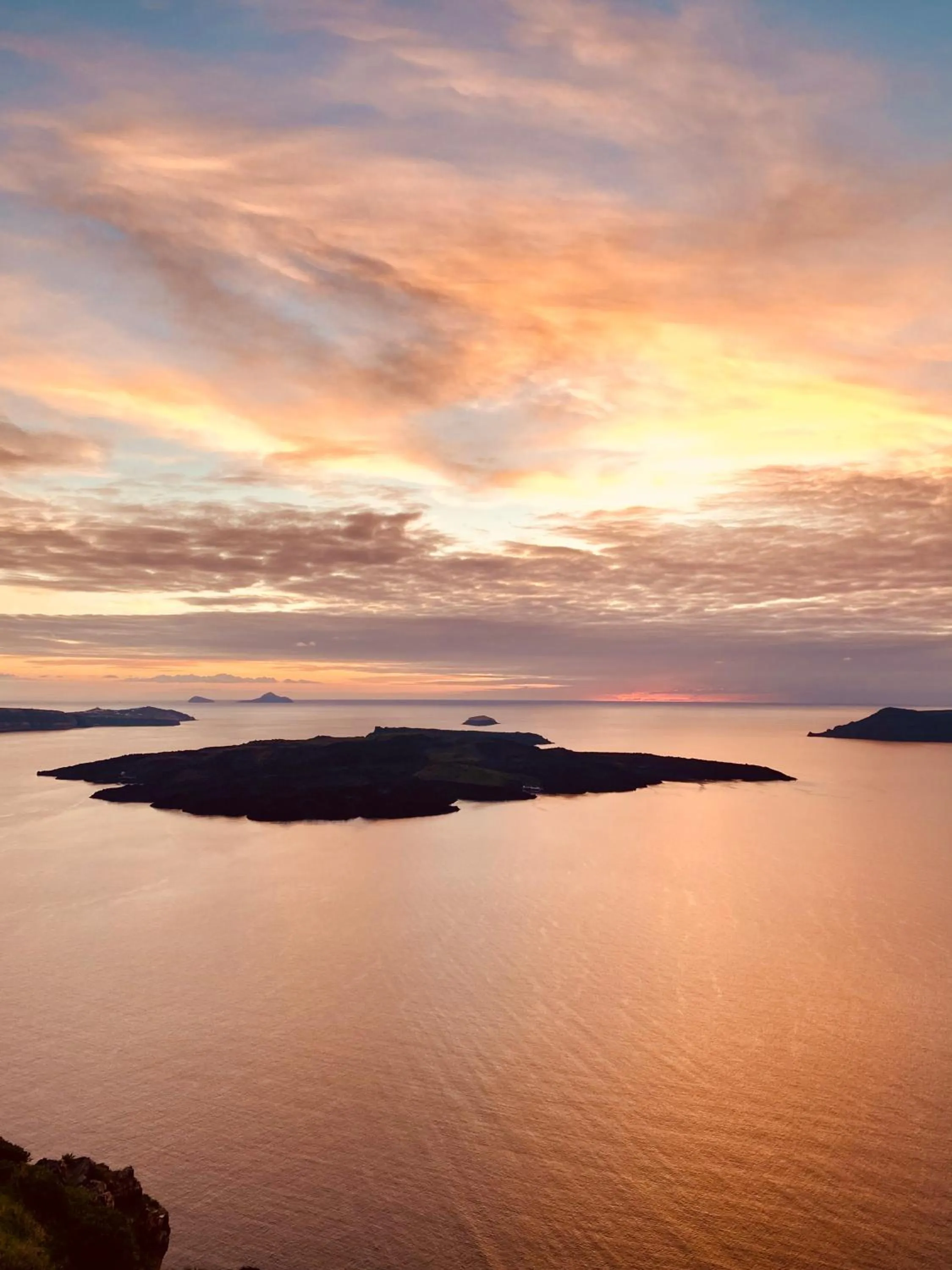 Natural landscape in Santorini Mansion at Imerovigli
