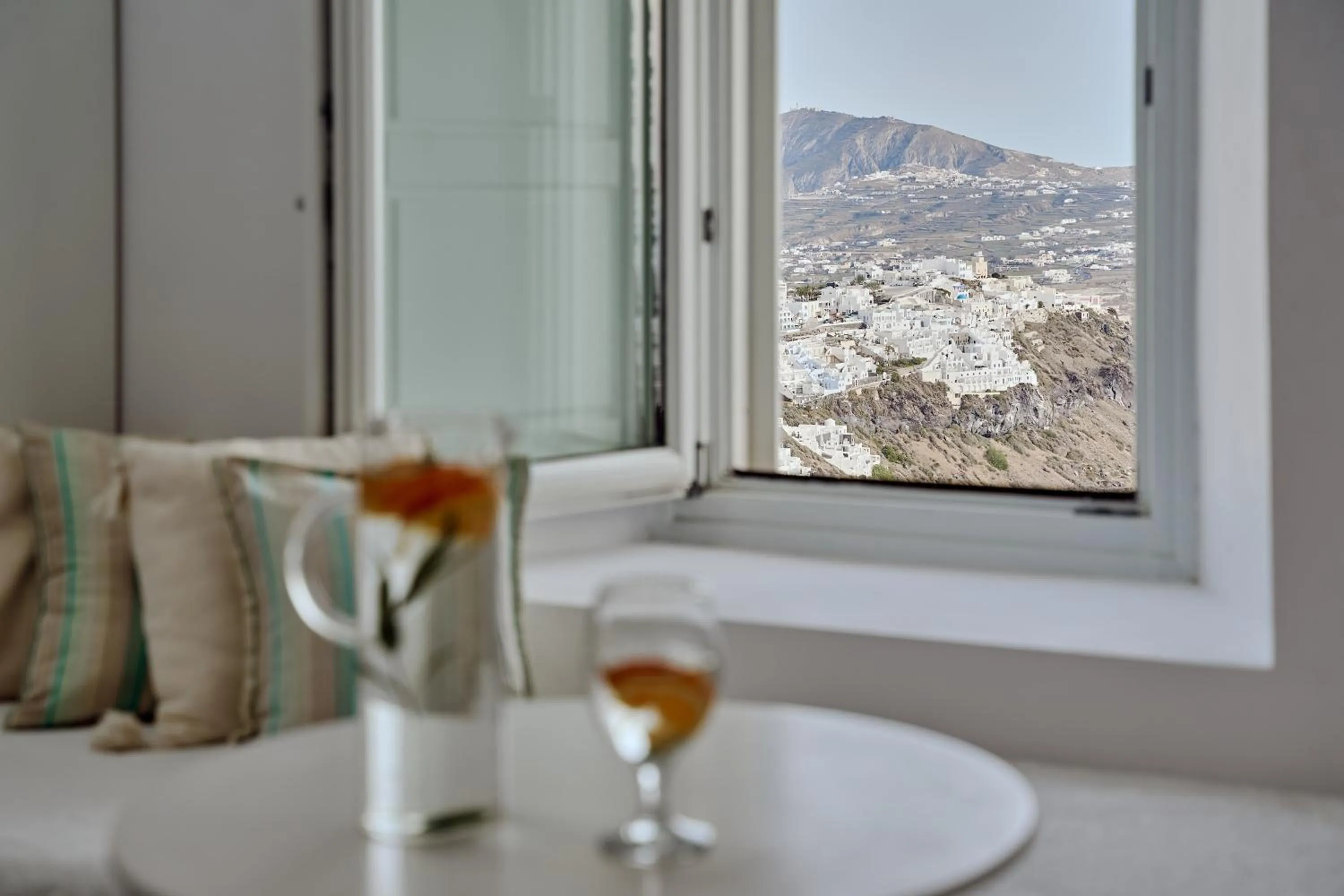 Sea view in Santorini Mansion at Imerovigli