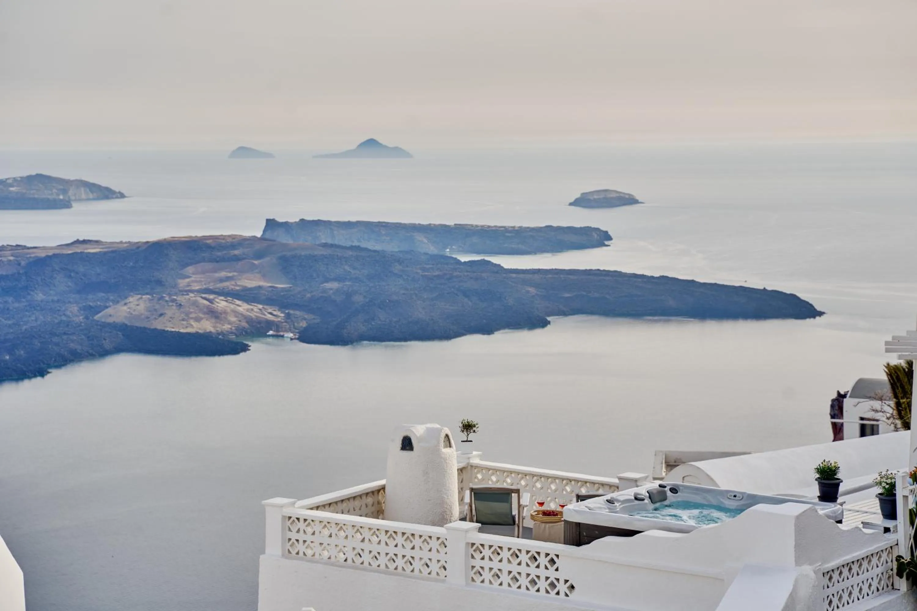 Natural landscape in Santorini Mansion at Imerovigli