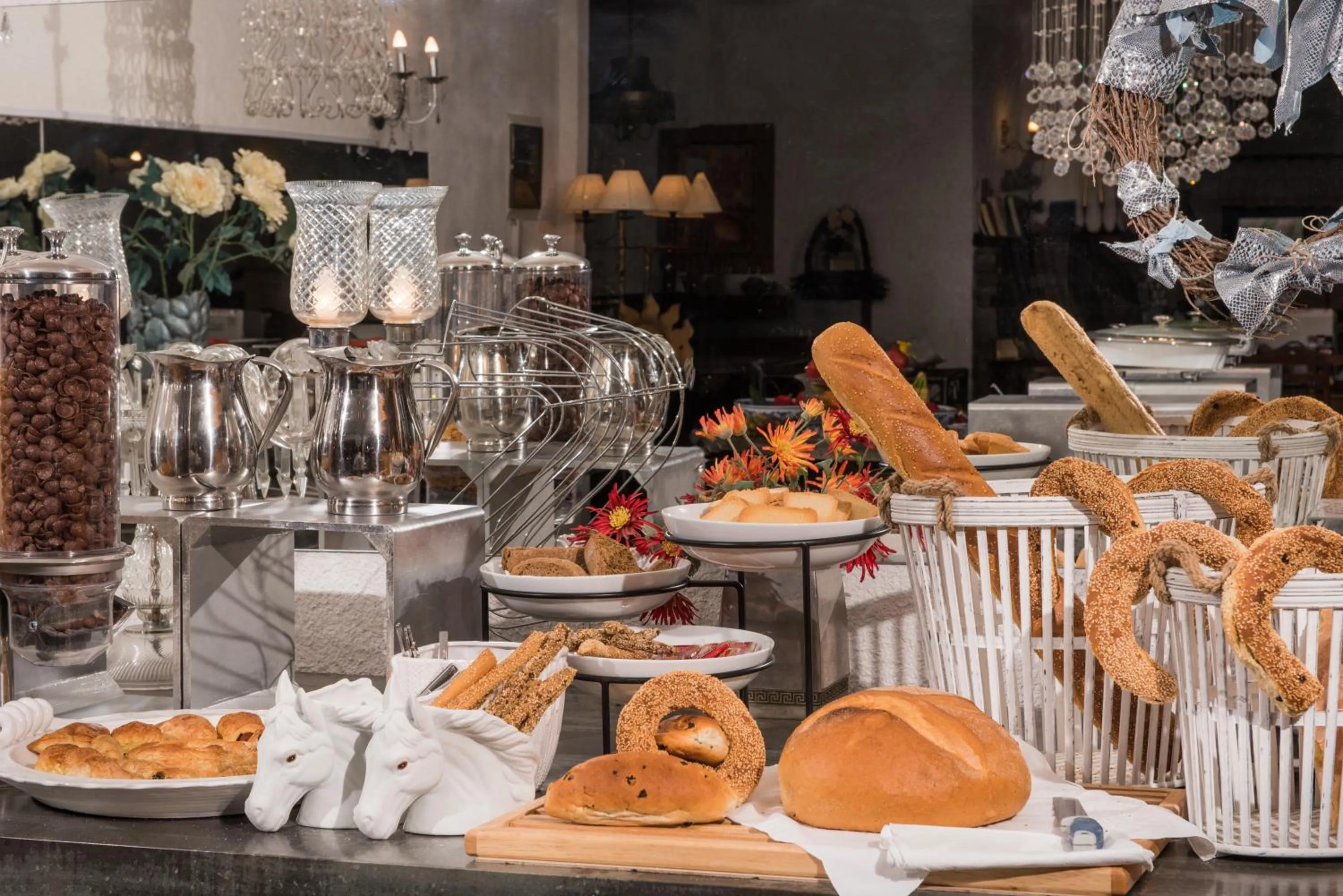 Breakfast in Leandros Hotel