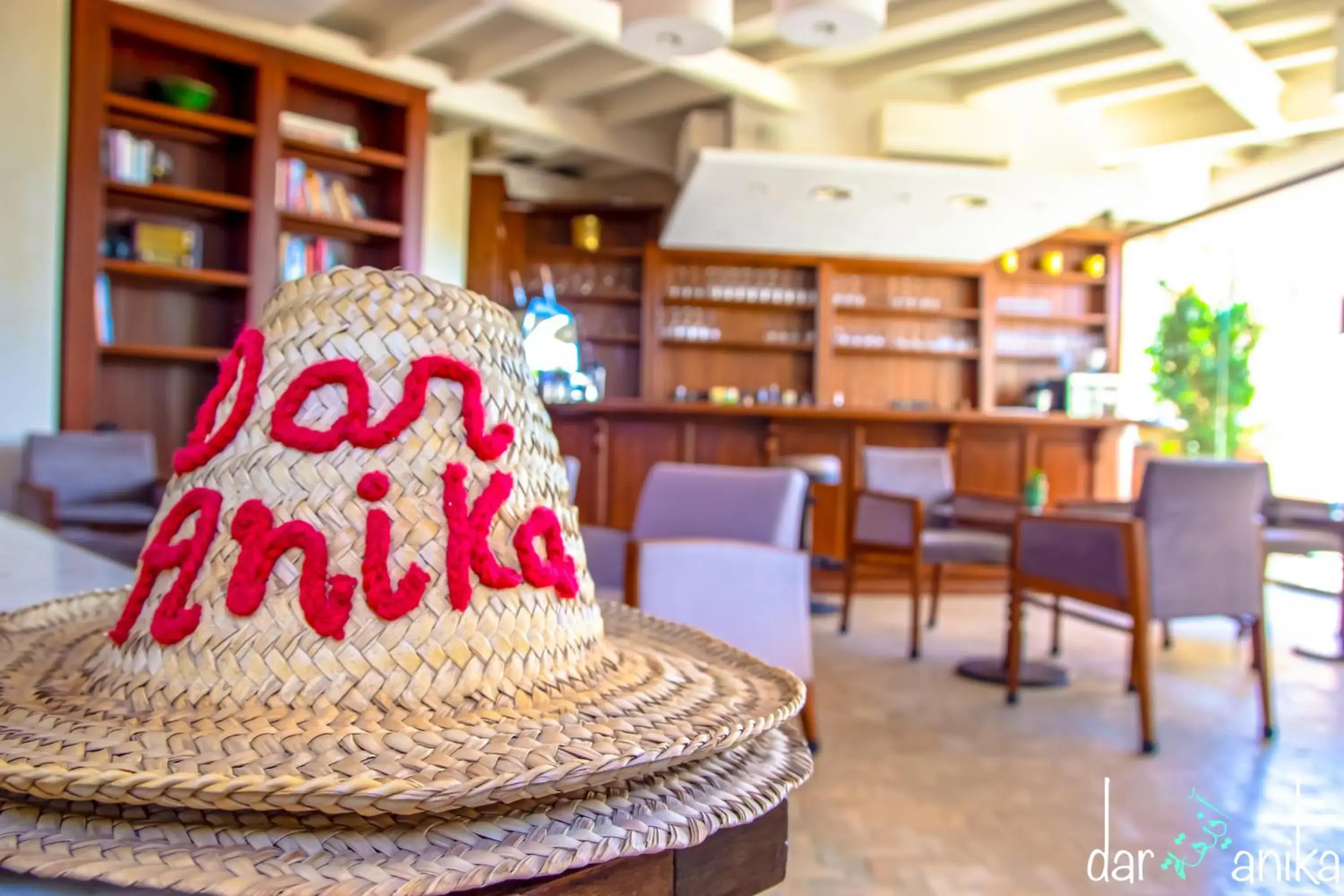 Lounge or bar in Dar Anika Lounge or bar in Dar Anika