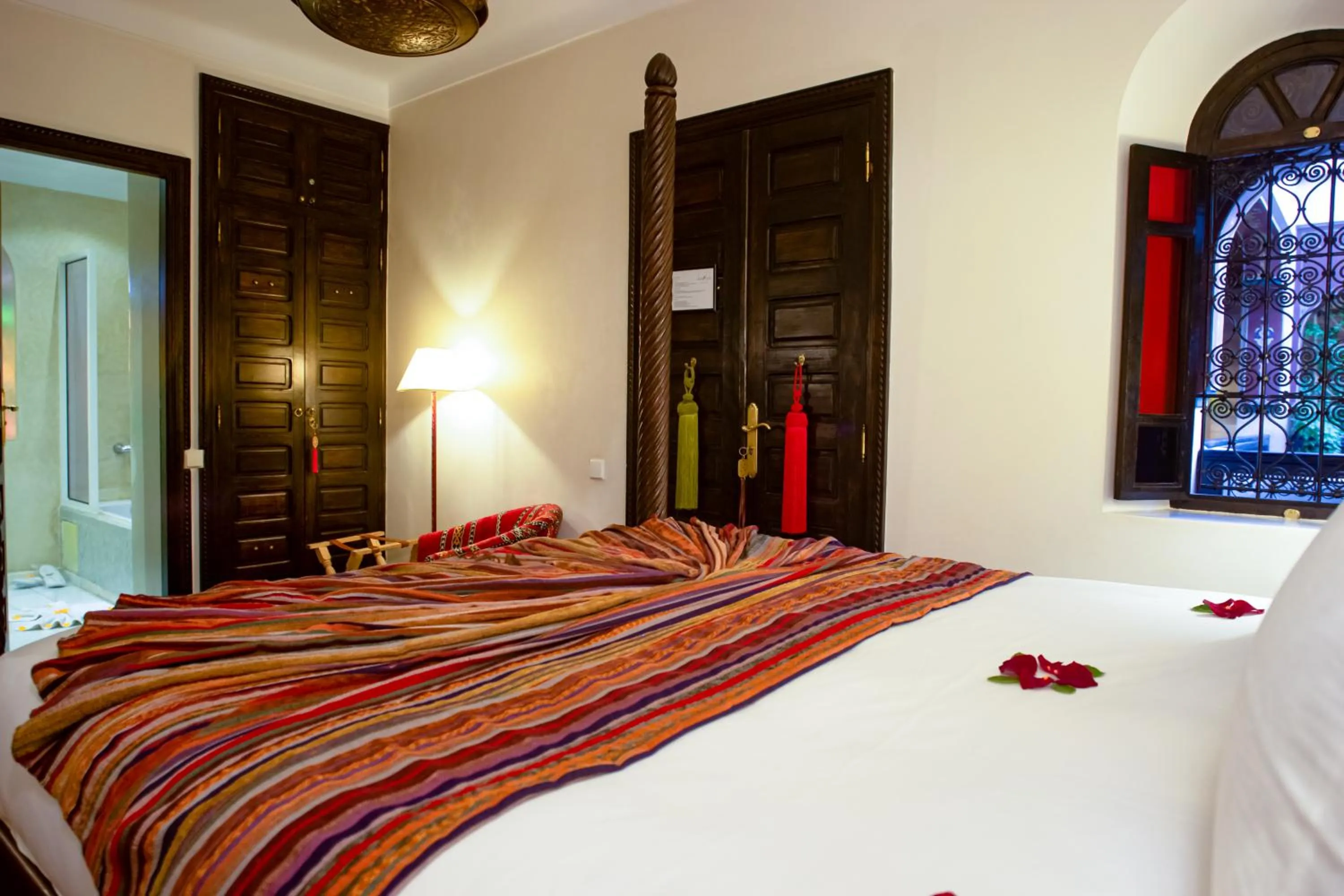 Bedroom, Bed in Dar Anika