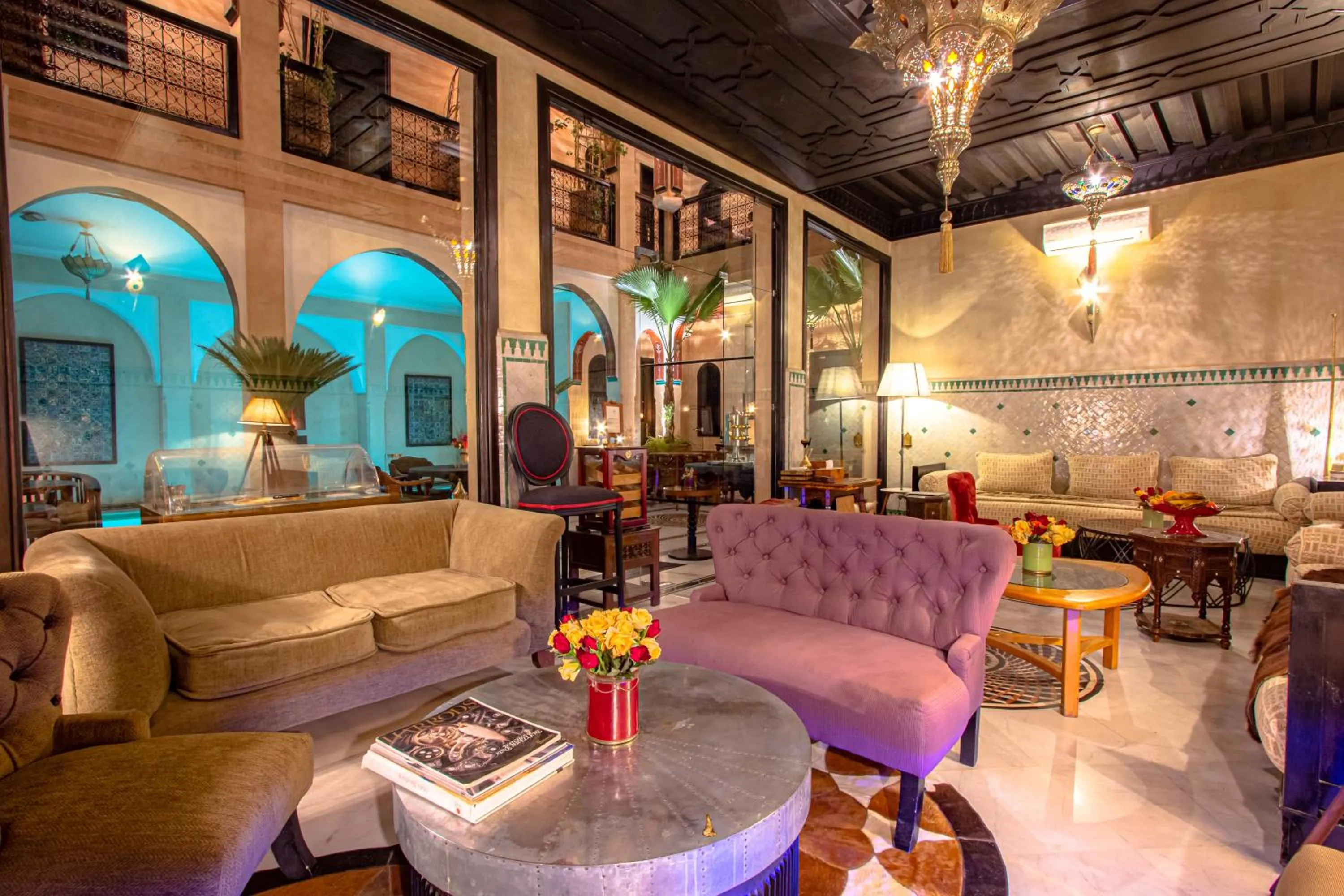 Property building in Dar Anika