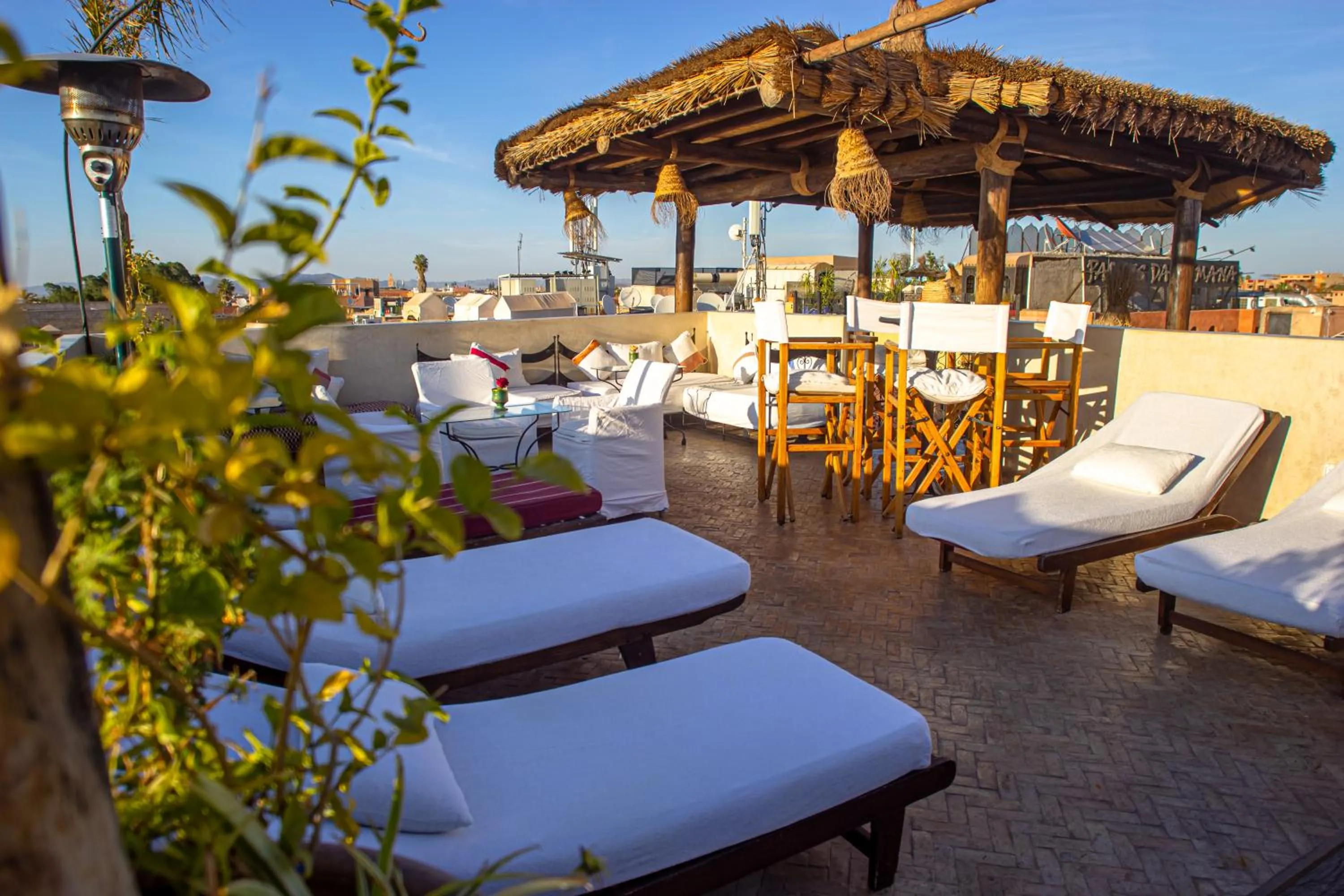 Property building in Dar Anika