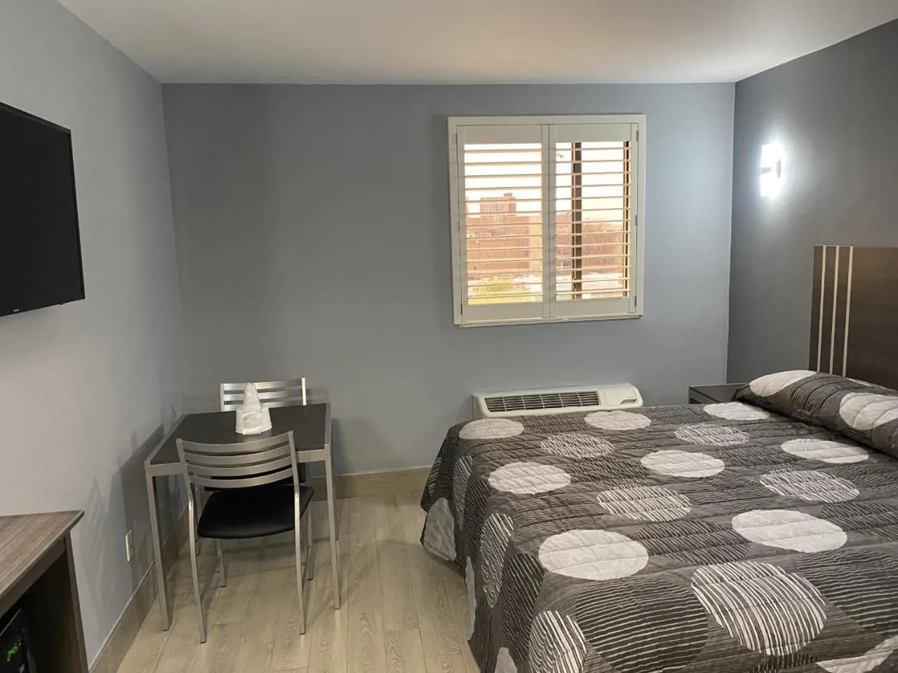 Photo of the whole room in Galaxy Motel