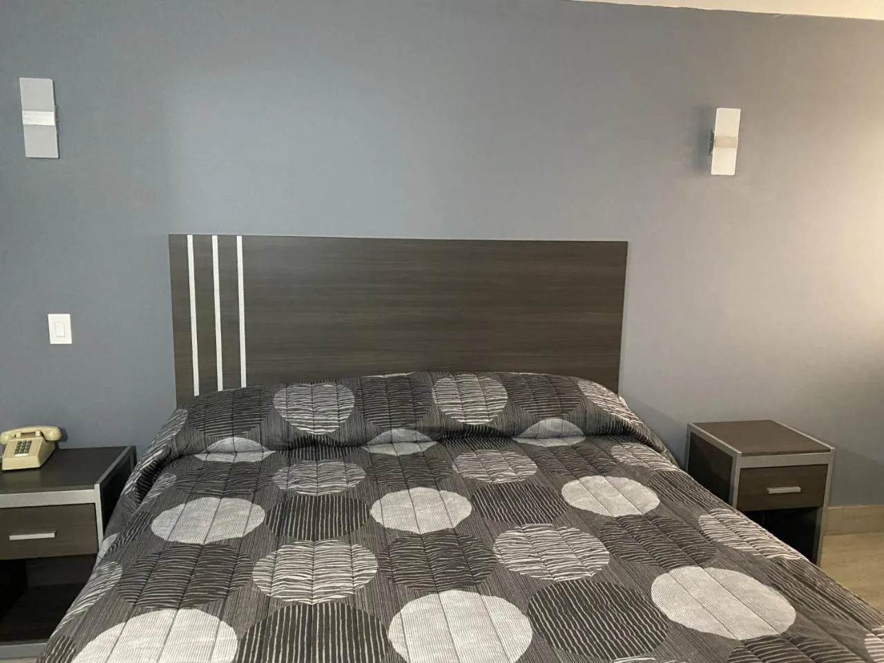 Bedroom in Galaxy Motel