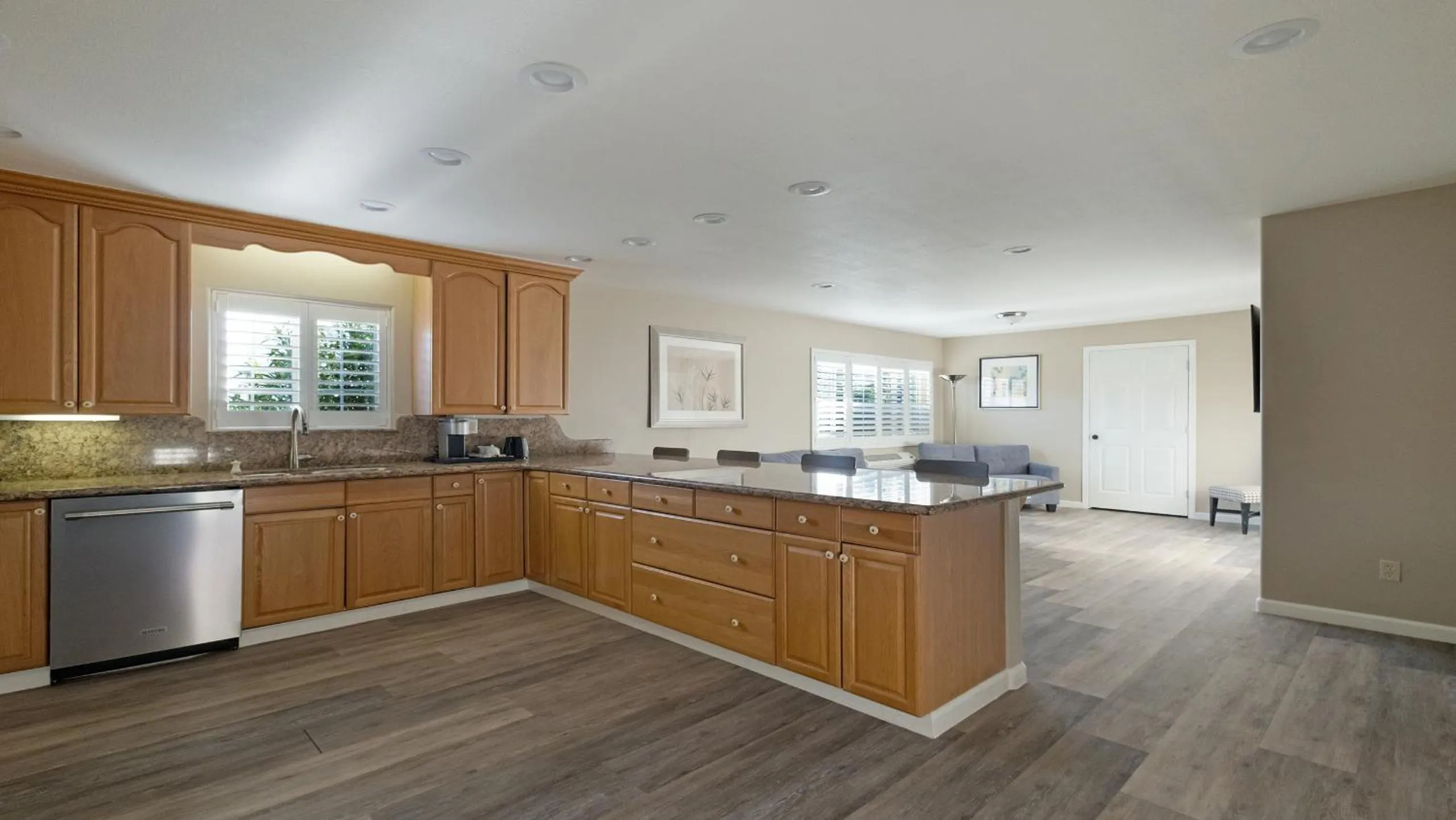 Kitchen or kitchenette in Country Inn Sonora