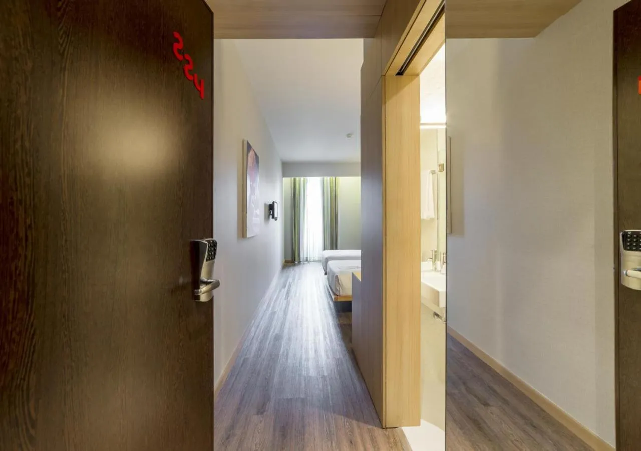 Bed in Moov Hotel Porto Centro