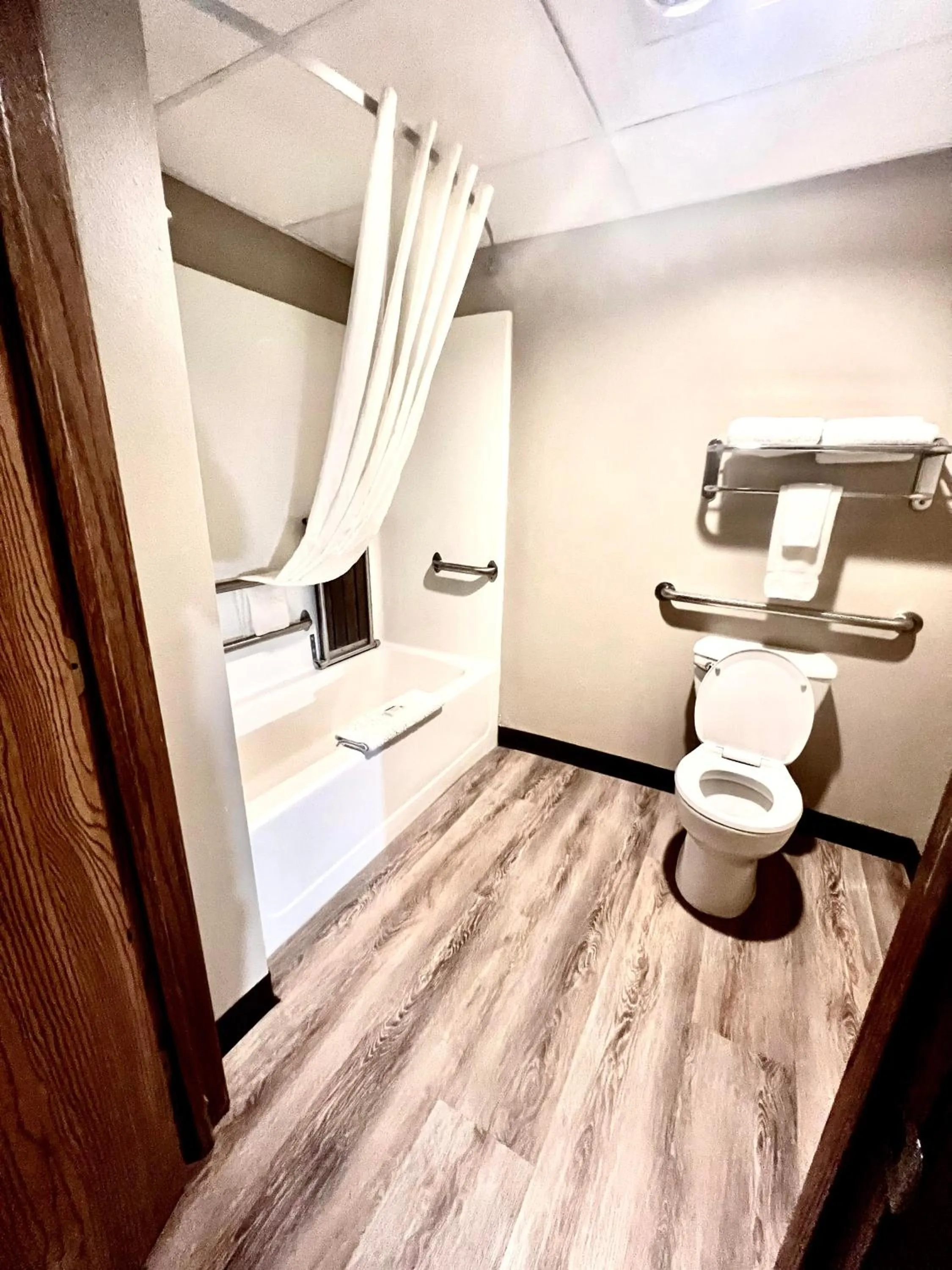 Super 8 by Wyndham Estherville