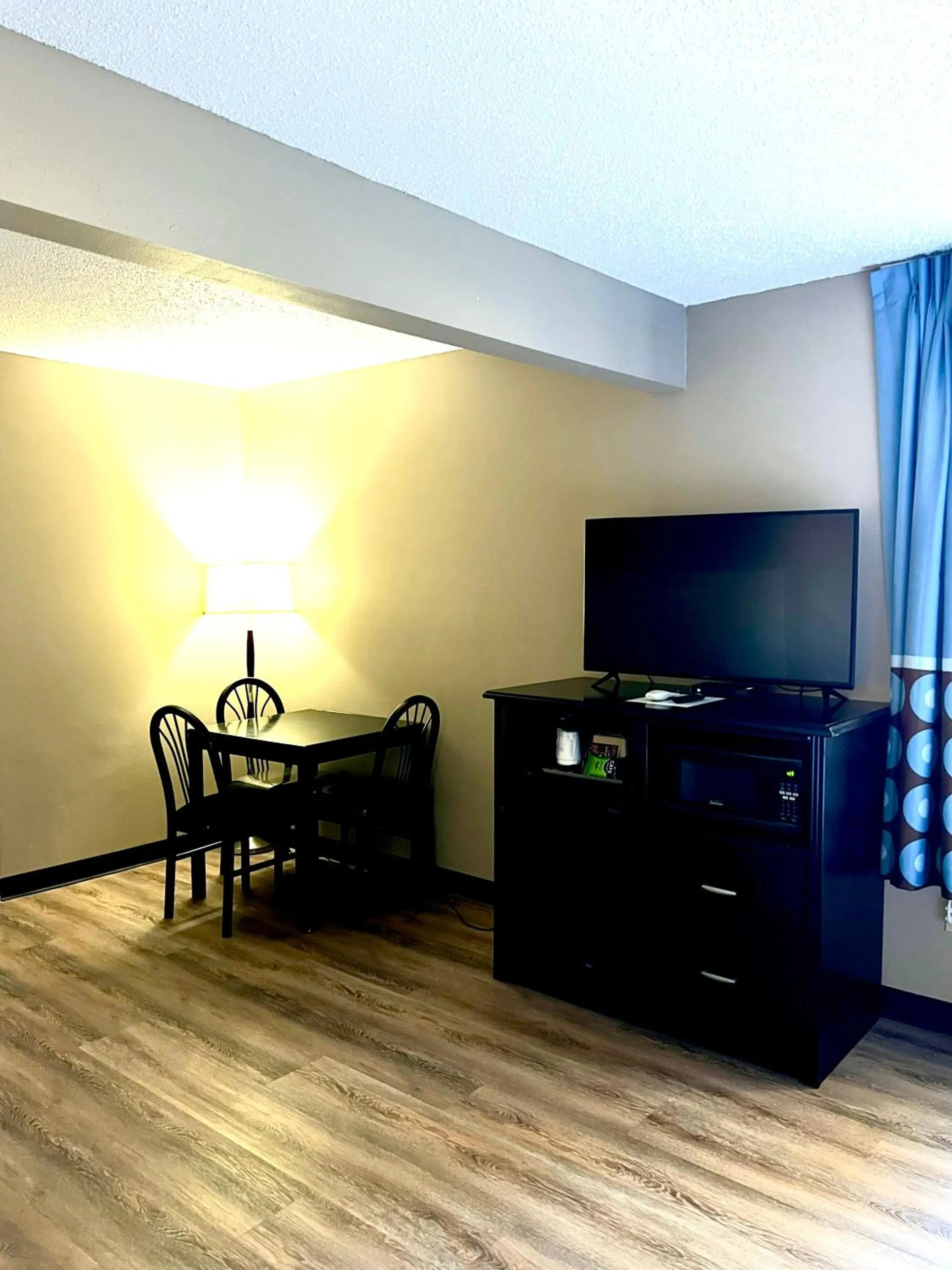 Super 8 by Wyndham Estherville