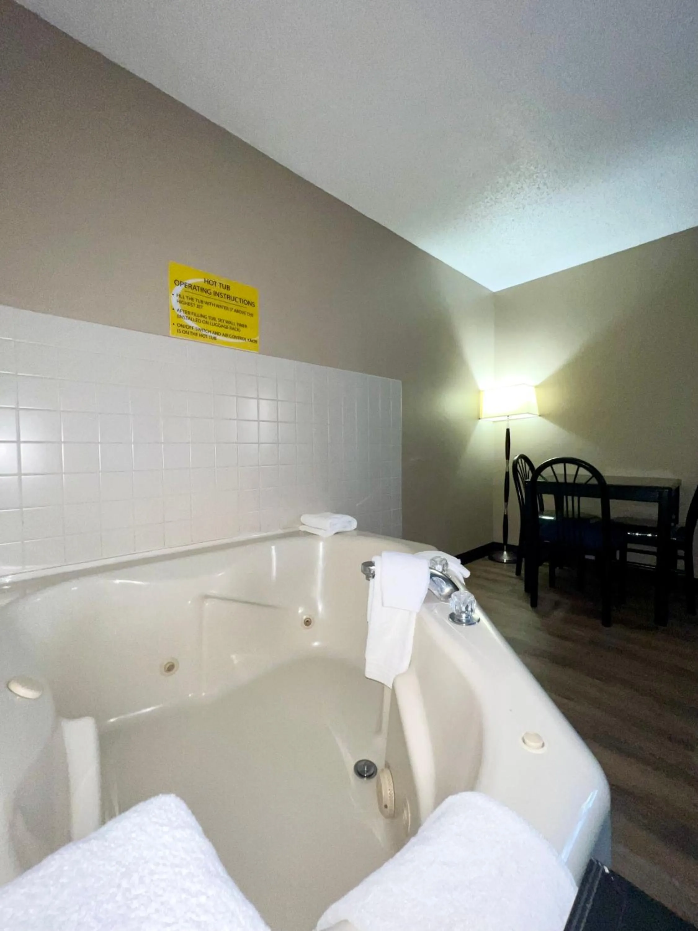 Super 8 by Wyndham Estherville