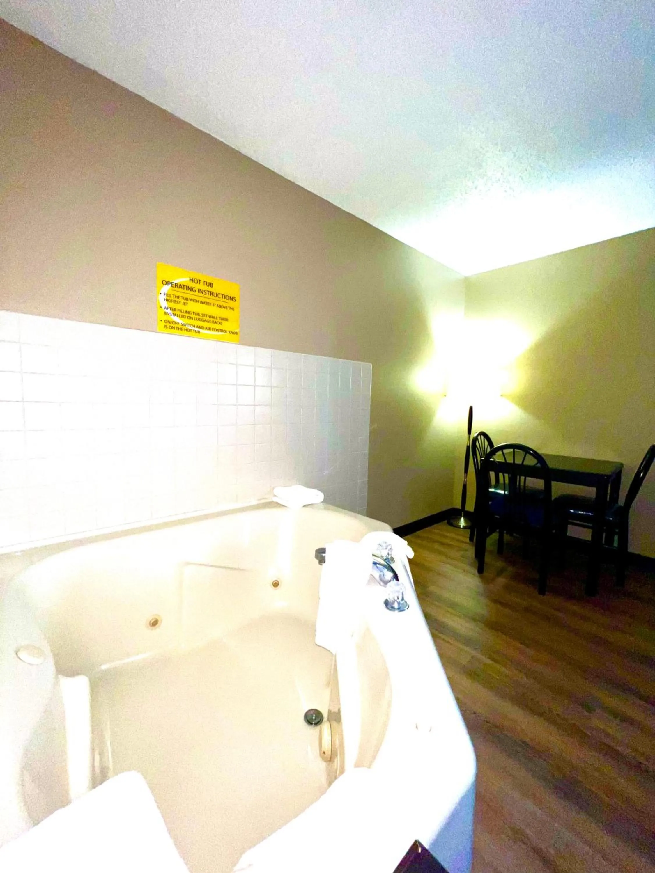 Super 8 by Wyndham Estherville